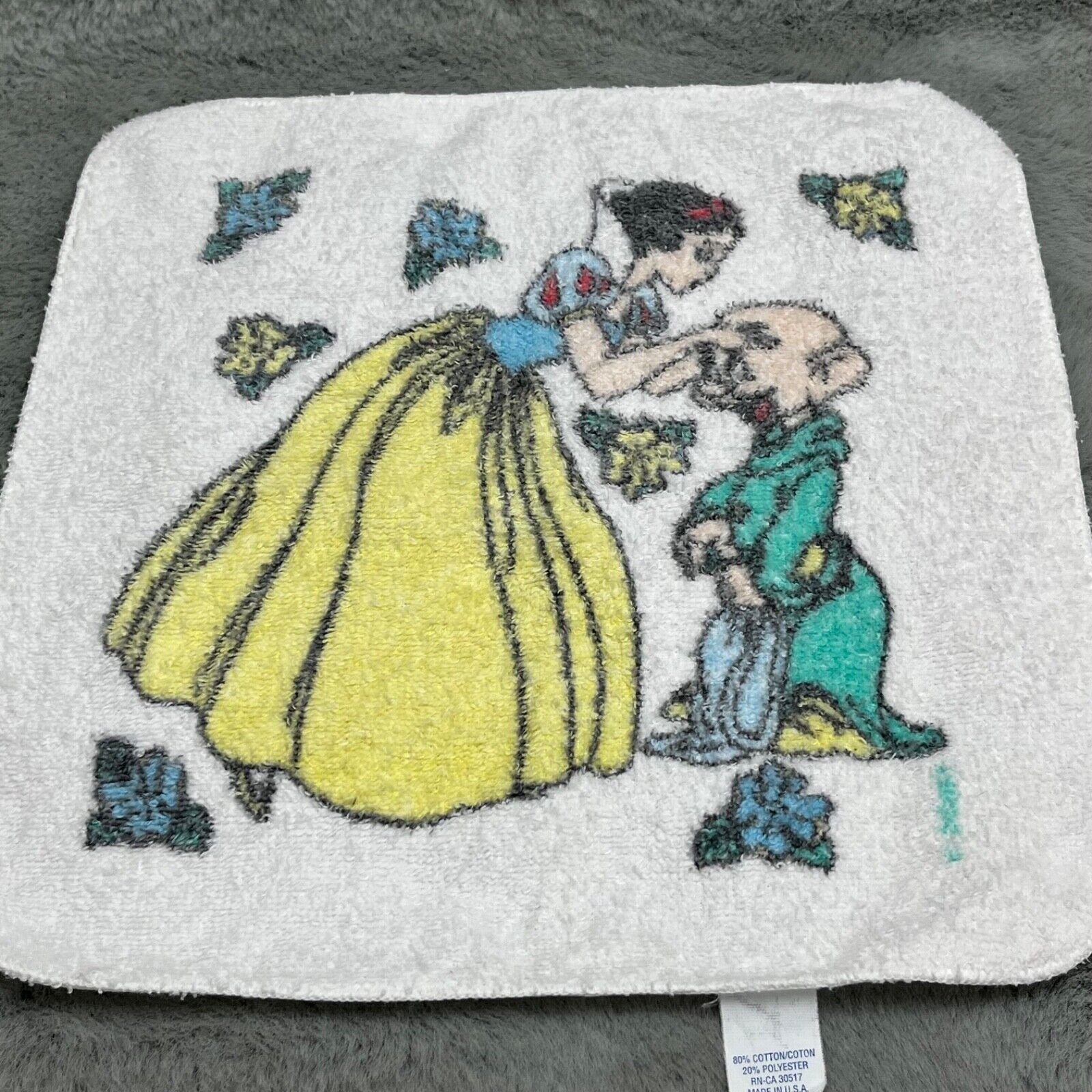 Snow White Made in USA Vint Wash Cloth Towel 12*12