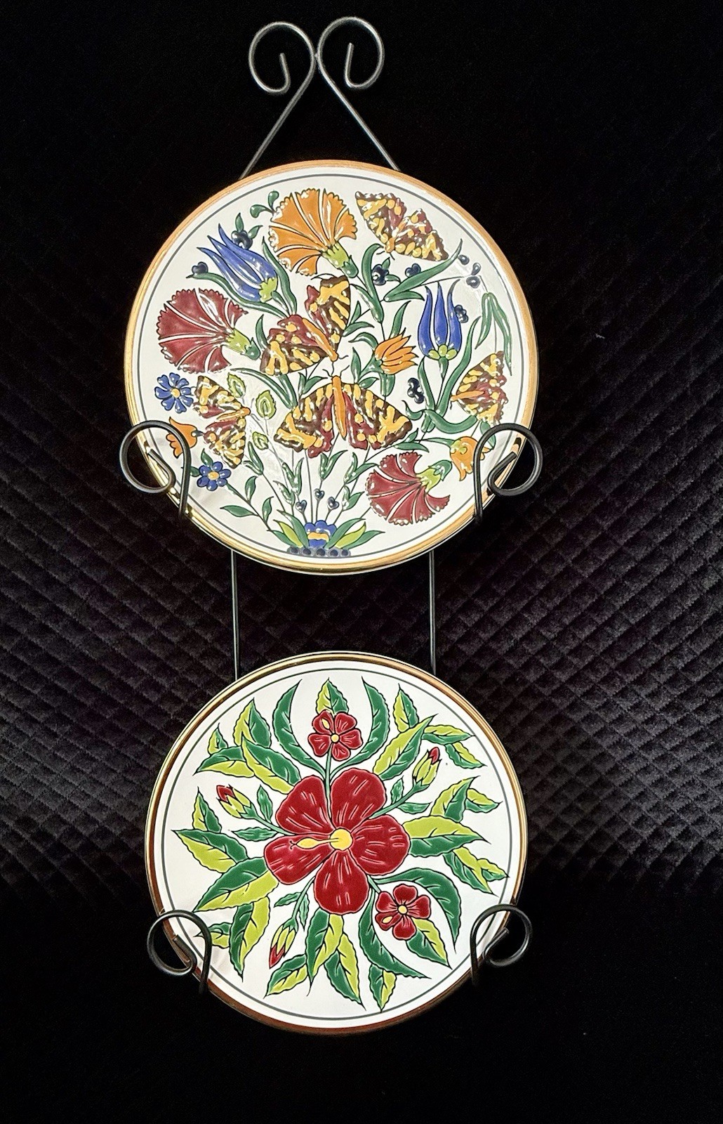 Vintage Manousakis-Keramik Rodos Greece Hand Painted Plates 7-1/4” D Gold Rimmed