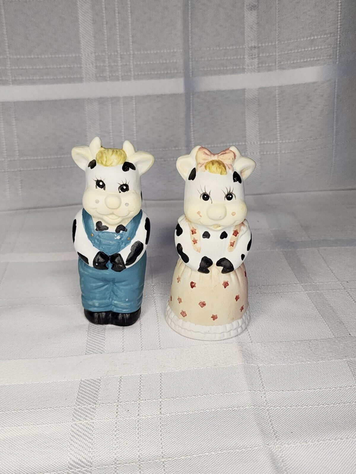 Country Anthropomorphic Miss Cow & Mr Bull Salt & Pepper Shakers Ceramic Painted