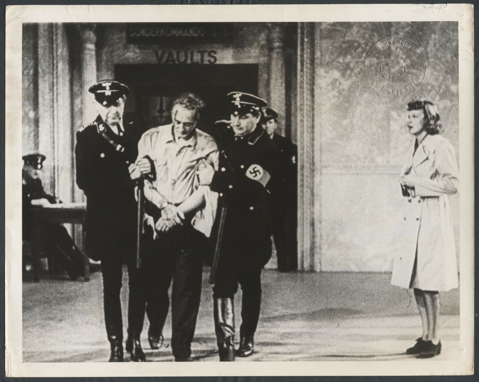 @Col Hangmen Also Die ’43 ANNA LEE WWII TORTURED MAN  