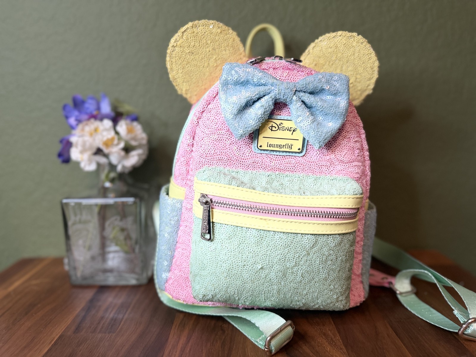 Loungefly Disney Minnie Mouse Limited Edition Pastel Sequin Mini Backpack (NWOT)