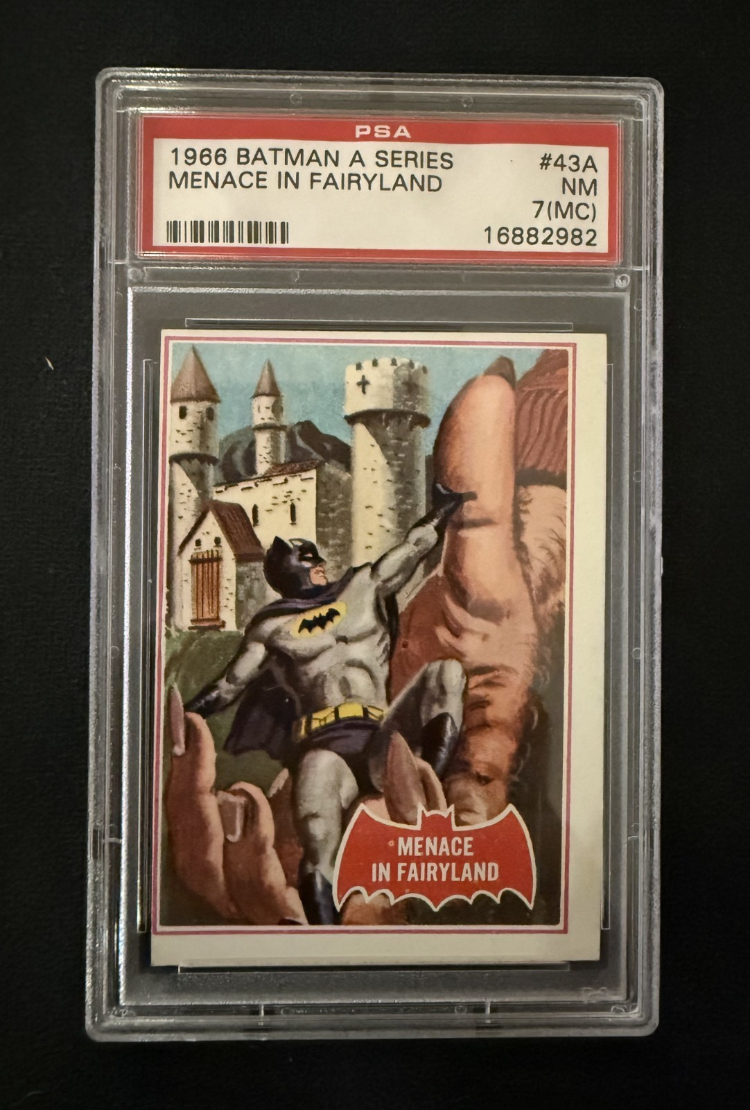 1966 TOPPS USA BATMAN A Series RED BAT #43 Menace in Fairyland PSA 7 NM Card