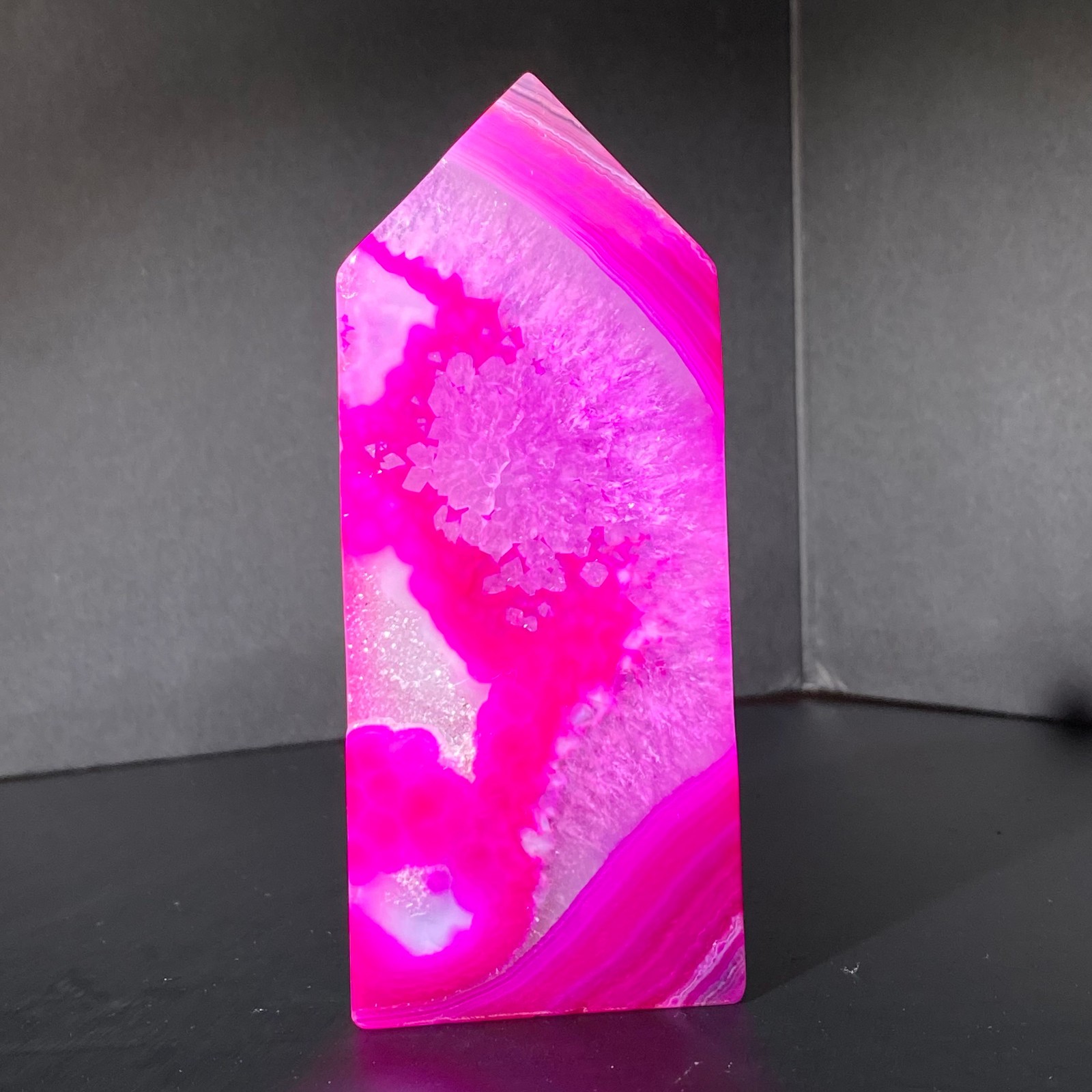 165g Natural pink colour stripe agate ObeliskQuartz Crystal Tower Healing
