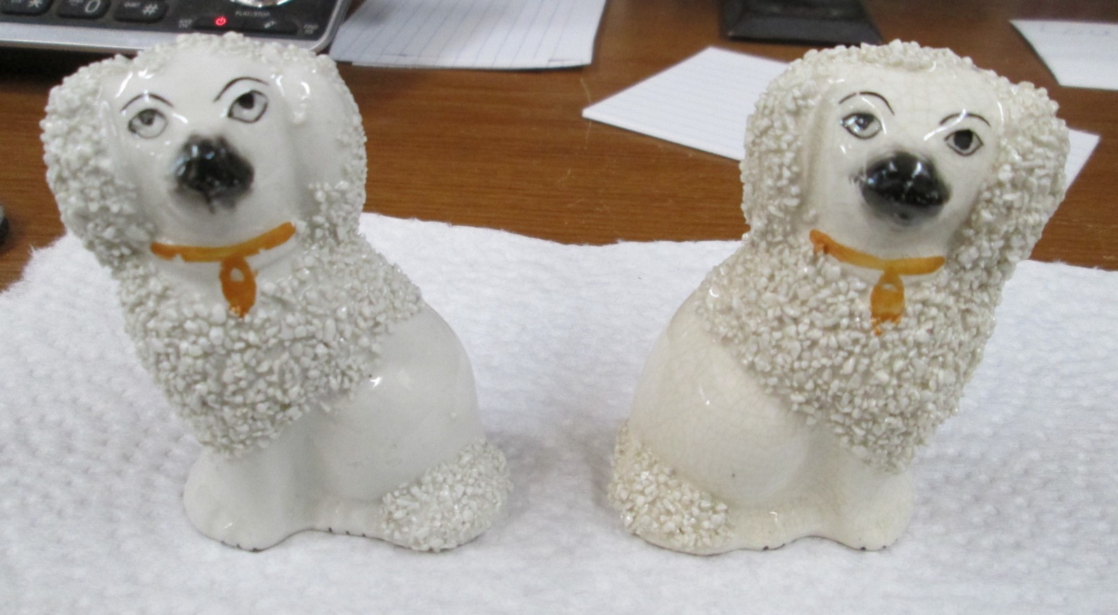 Pr Staffordshire Poodles Confetti Dog Figurines England 2  1/2\