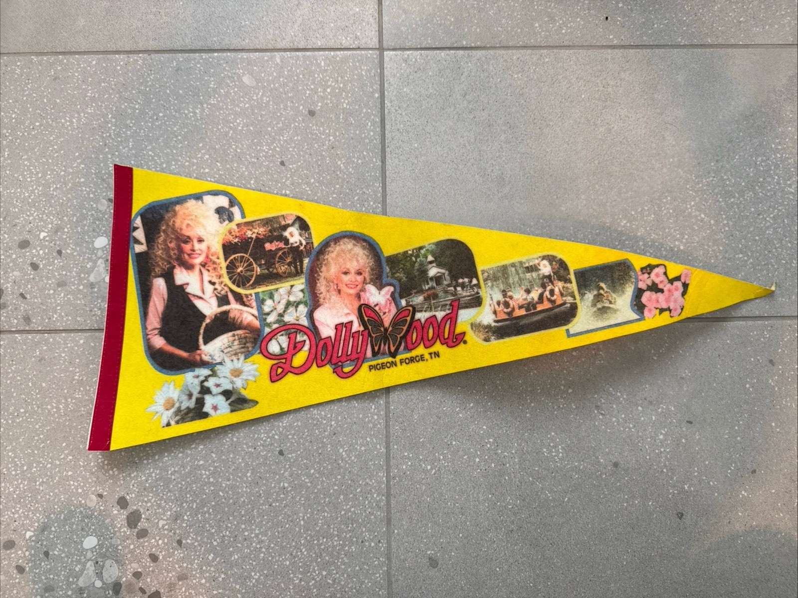 Dollywood Vintage Pennant 90s Rare Souvenir Dolly Parton Dollywood Vintage Pennant 90s Rare Souvenir Dolly Parton