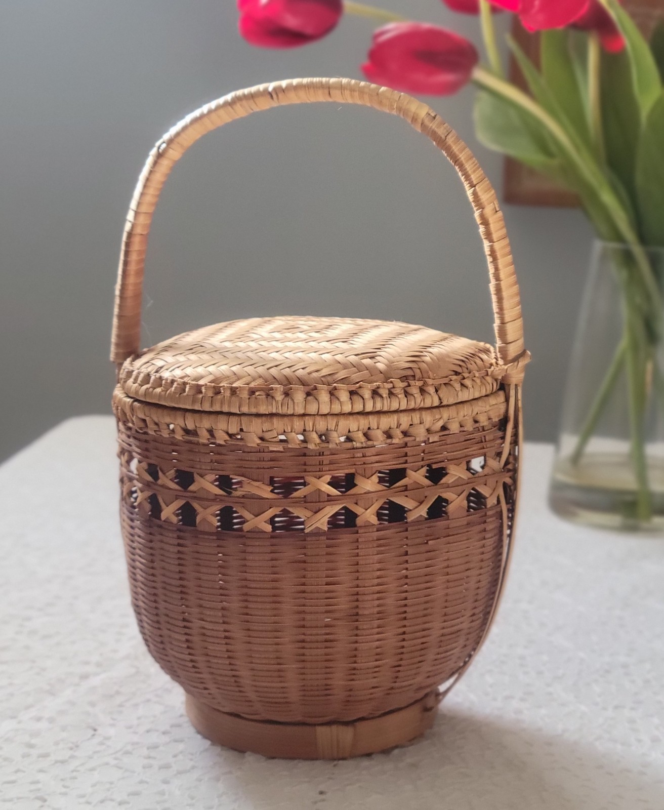 Vintage Handwoven Bamboo Wicker Lidded Basket w Arched Handle 10-1/2\