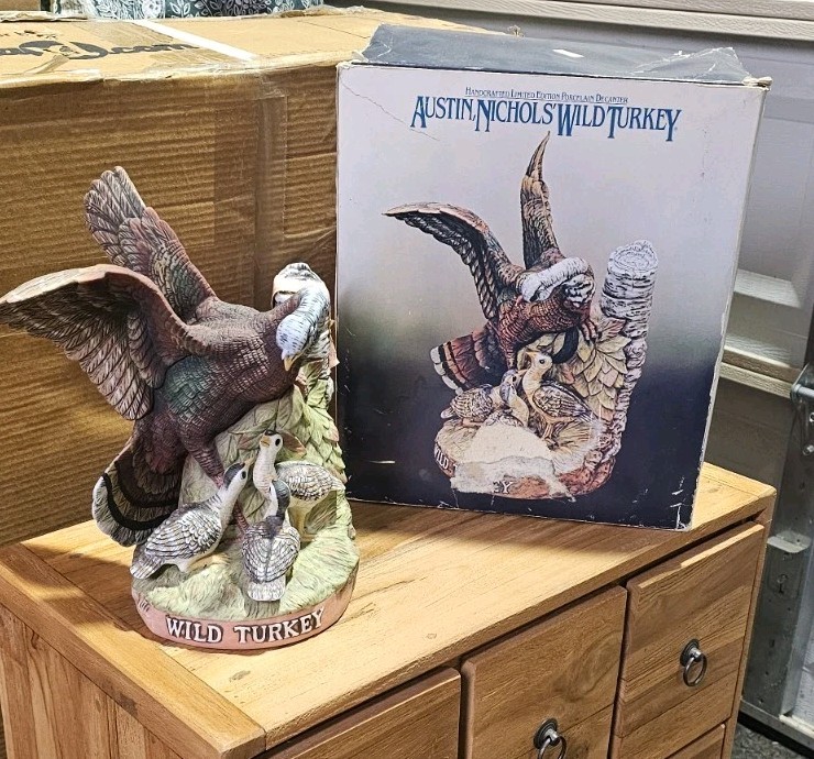 1984 Austin Nichols\' Wild Turkey & Poults No. 6 Empty Porcelain Decanter