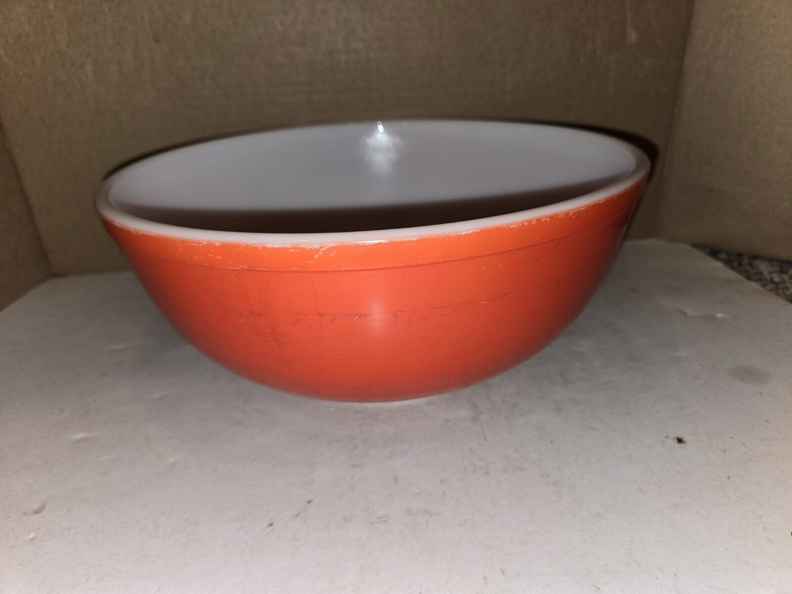 Vintage 60\'s/70\'s Pyrex Large Red Mixing Bowl,404,Four (4) Quart,Very Good