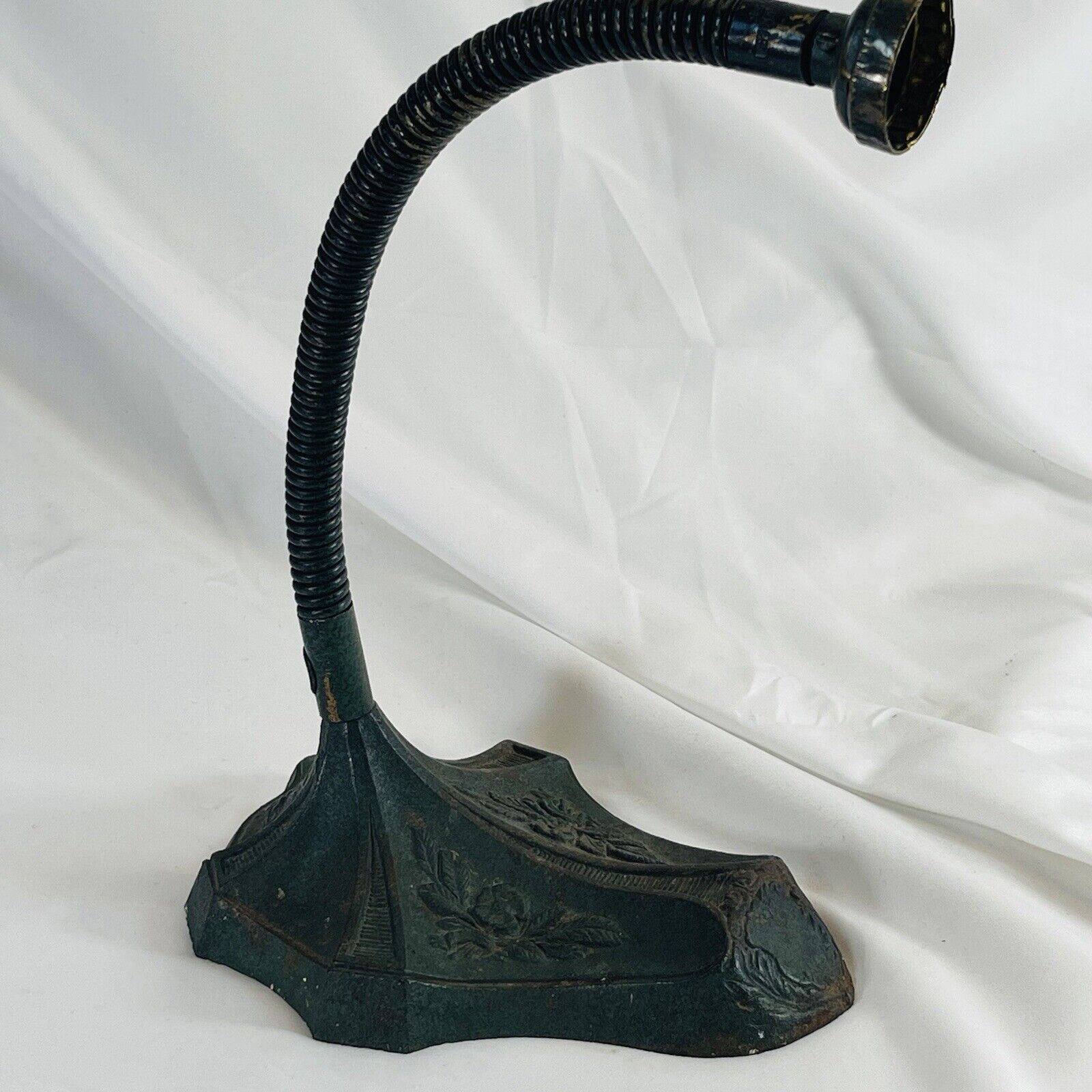 Antique 1922 S. Robert Schwartz & Bro. INDUSTRIAL CAST IRON GOOSENECK DESK LAMP