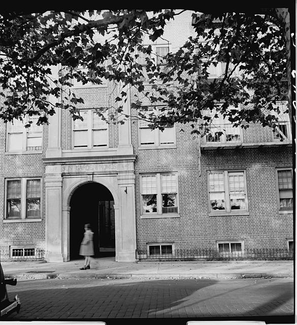 Photo:Brooklyn New York 1910s Tenement Entrance Apartment Building