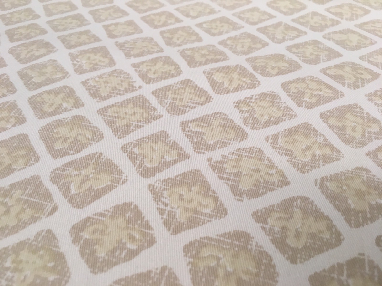 Peter Fasano Diamond Handprint Cotton Upholstery Fabric- Mozia / Crema 4.40 MZ18
