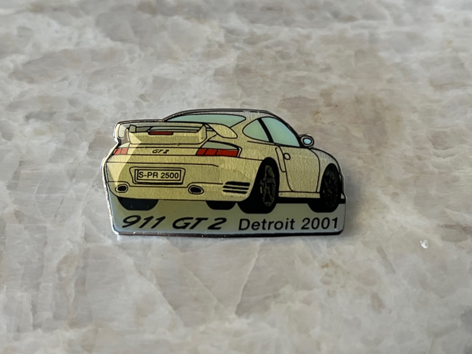 PORSCHE OFFICIAL 911 996 GT2 PRESS INTRO LAPEL PIN DETROIT AUTOSHOW 2001 USA PORSCHE OFFICIAL 911 996 GT2 PRESS INTRO LAPEL PIN DETROIT AUTOSHOW 2001 USA