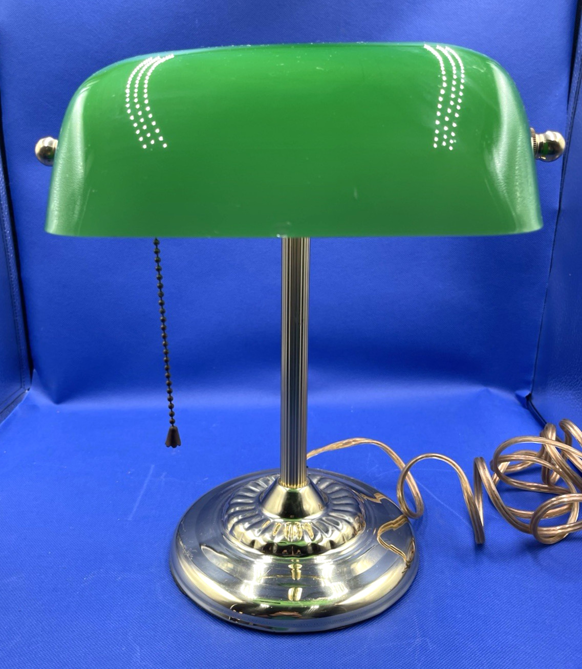 VTG Banker\'s Desk Lamp Emerald Green Glass Shade Brass-Tone Pull Chain-Tested