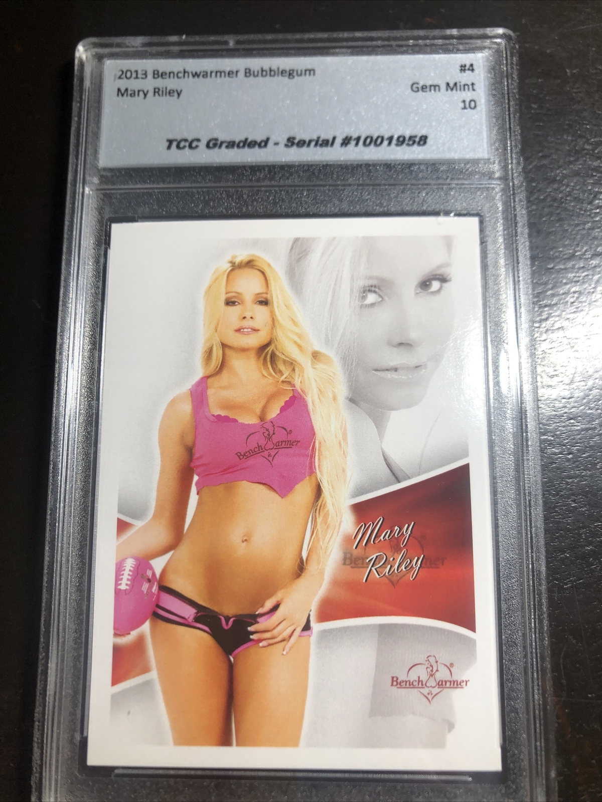 2013 Benchwarmer Bubblegum Mary Riley #4 TCC Graded Gem Mint 10