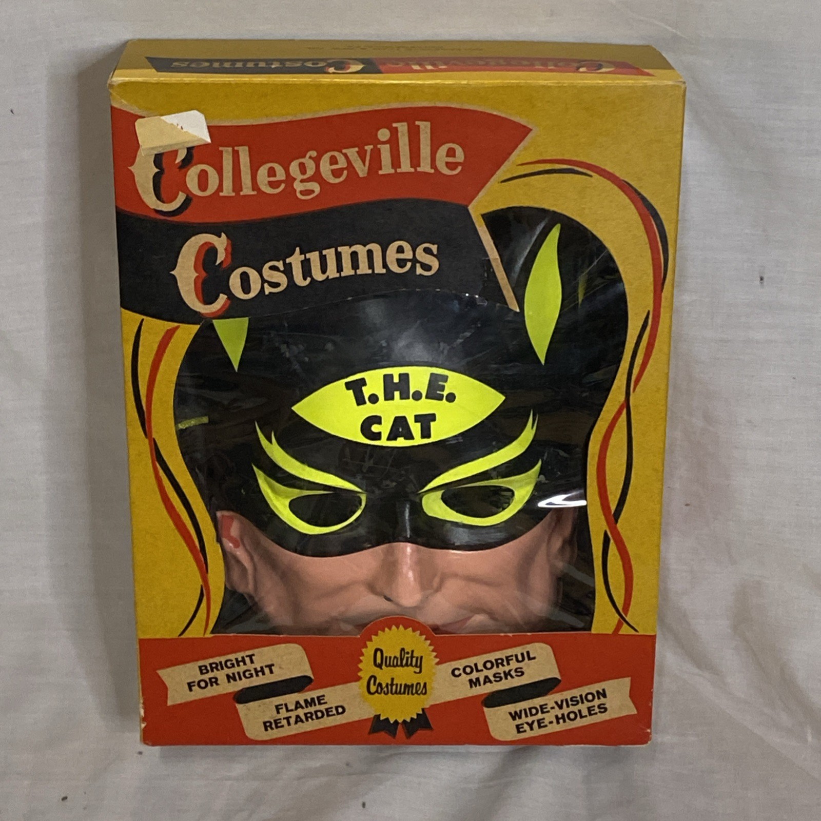 Rare 1966 T.H.E. CAT Halloween Costume COLLEGEVILLE Robert Loggia Ideal UNUSED