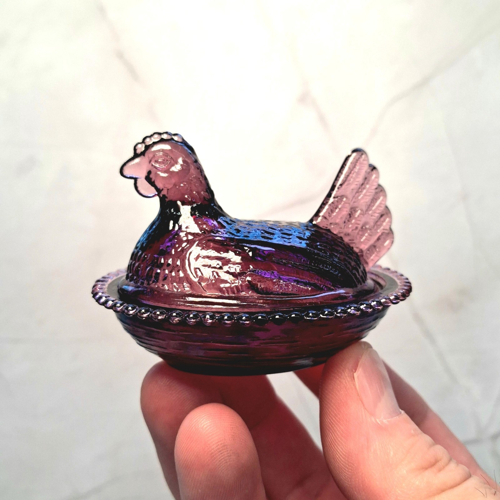Indiana Style Glass Mini Hen On Nest Chicken Salt Dish, Purple Amethyst