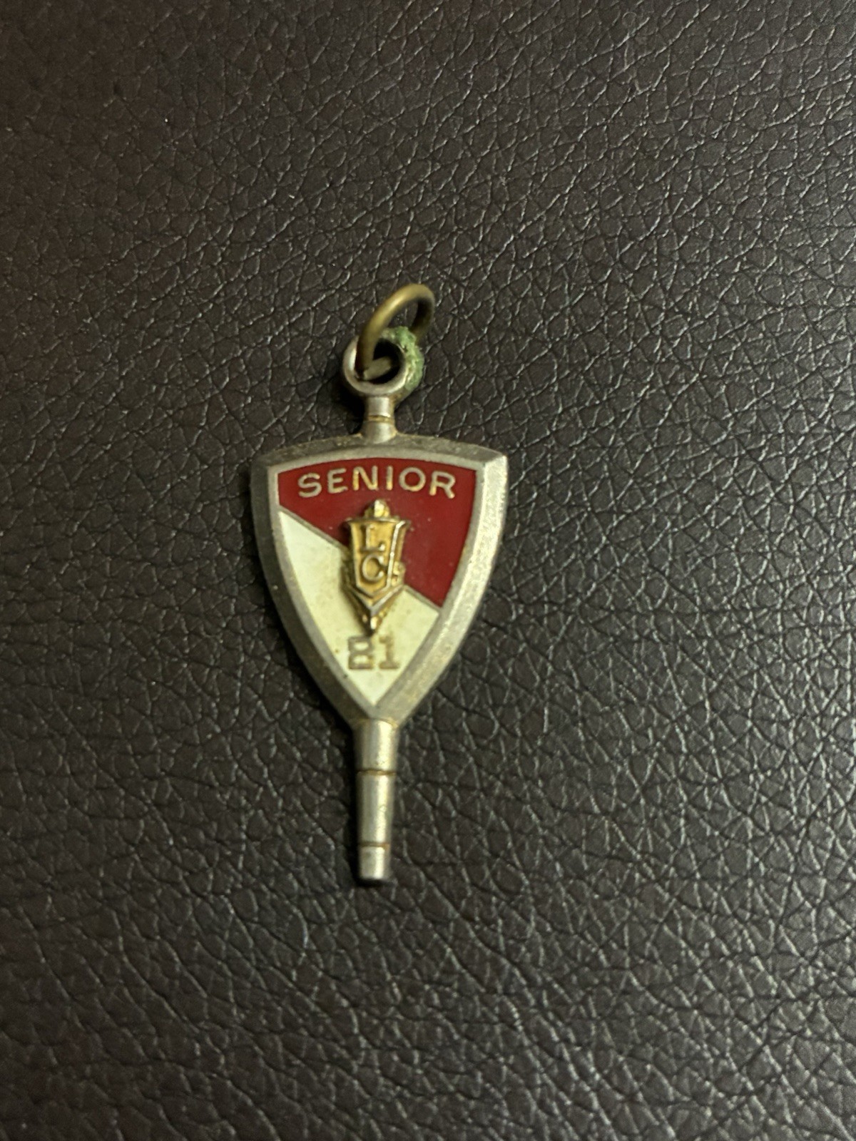 Vintage Justen’s Senior 81 Class Charm Pendant 