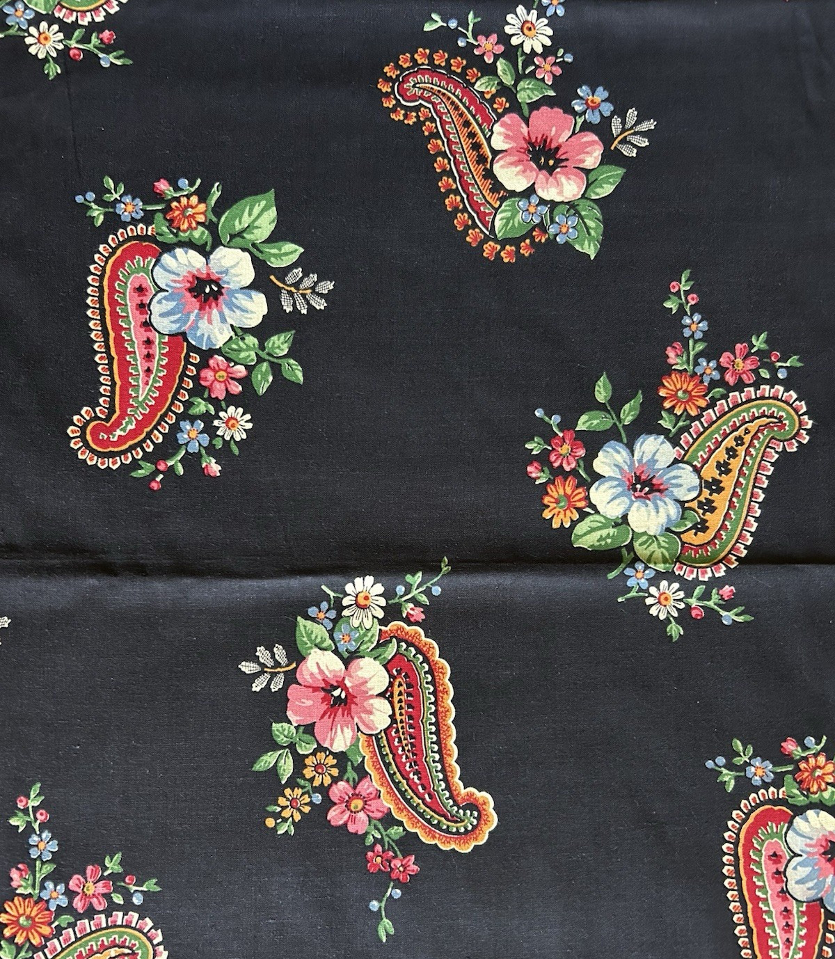 80s Vintage Fabric Cotton Paisley Floral Black Concord Large Scale 45\