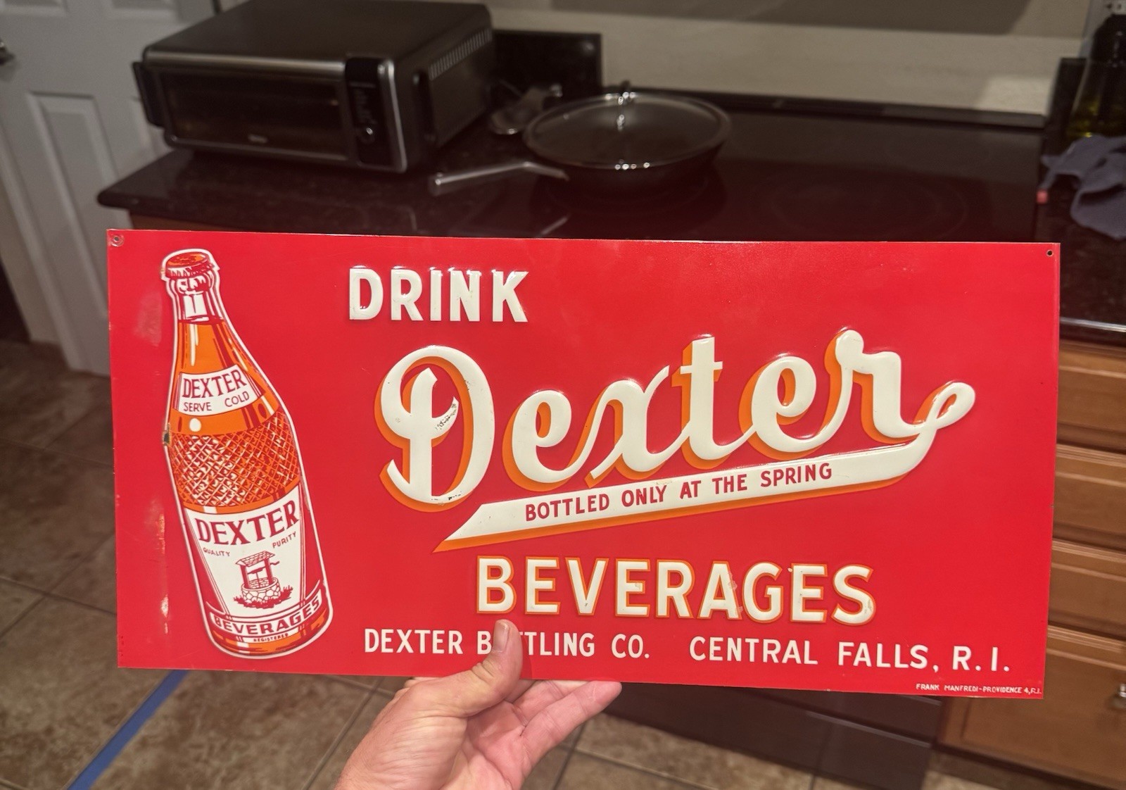 DEXTER BEVERAGES TAC Certified. Rhode Island. Embossed SODA Vintage 50s Tin Sign