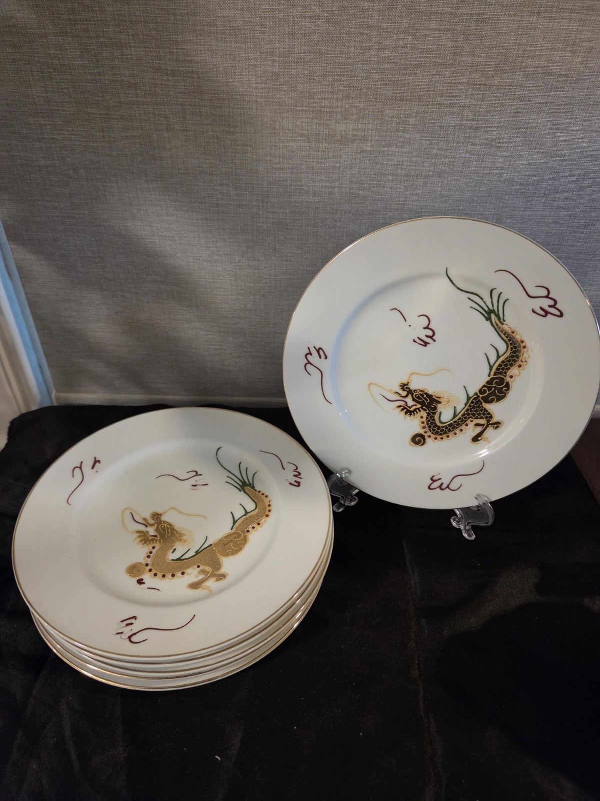 6 Vintage Kutani Hand Painted Moriage Dragonware 7.75 \