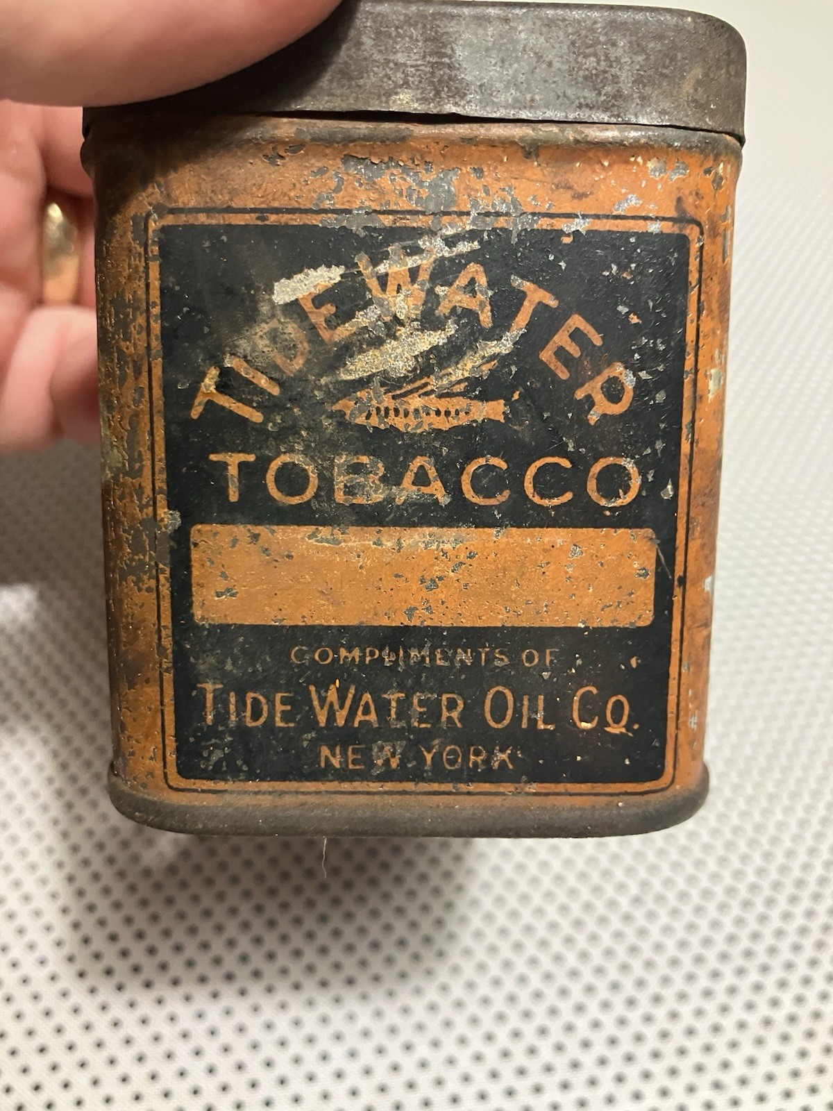 RARE ANTIQUE TIDEWATER TOBACCO-TIDE WATER OIL CO. NY. EMPTY TIN