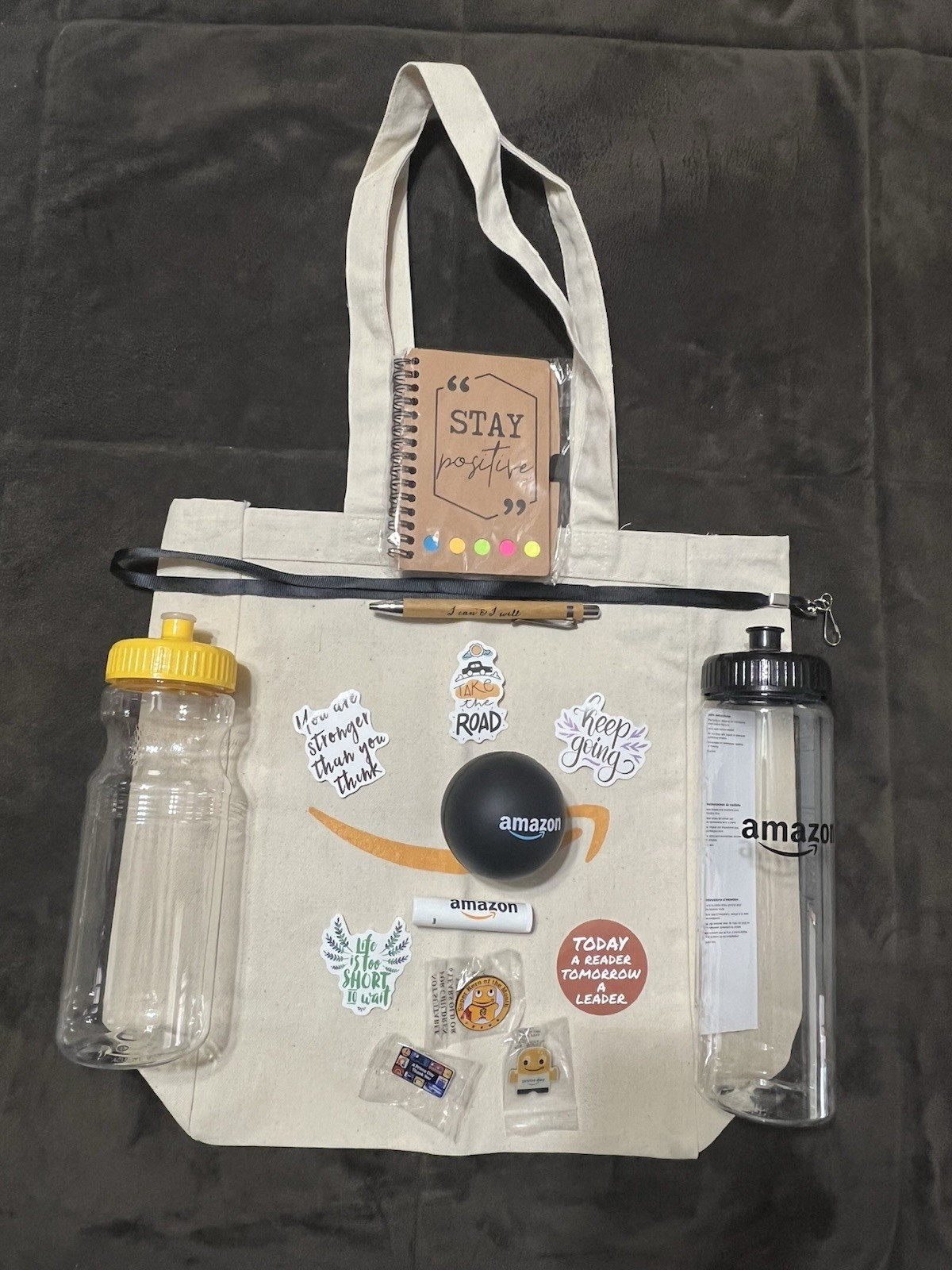 New 16 pc Amazon Swag Lot #261 Bag, Bottles, Peccy Pins & More BONUS Lanyard New 16 pc Amazon Swag Lot #261 Bag, Bottles, Peccy Pins & More BONUS Lanyard
