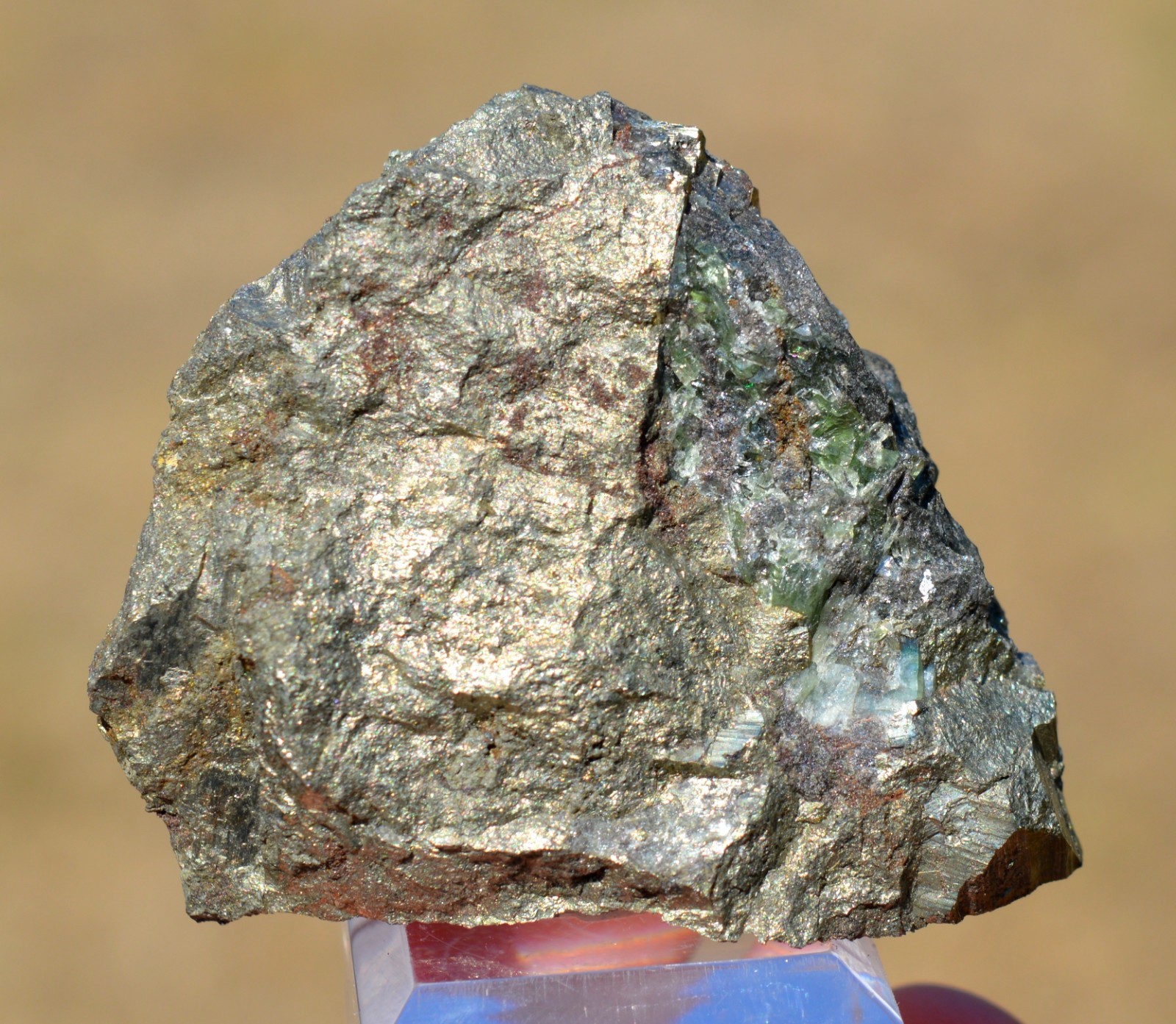 Ludlamite & Pyrite 116 grams - Salsigne mine, Salsigne, Aude, Occitanie, Franc Ludlamite & Pyrite 116 grams - Salsigne mine, Salsigne, Aude, Occitanie, Franc