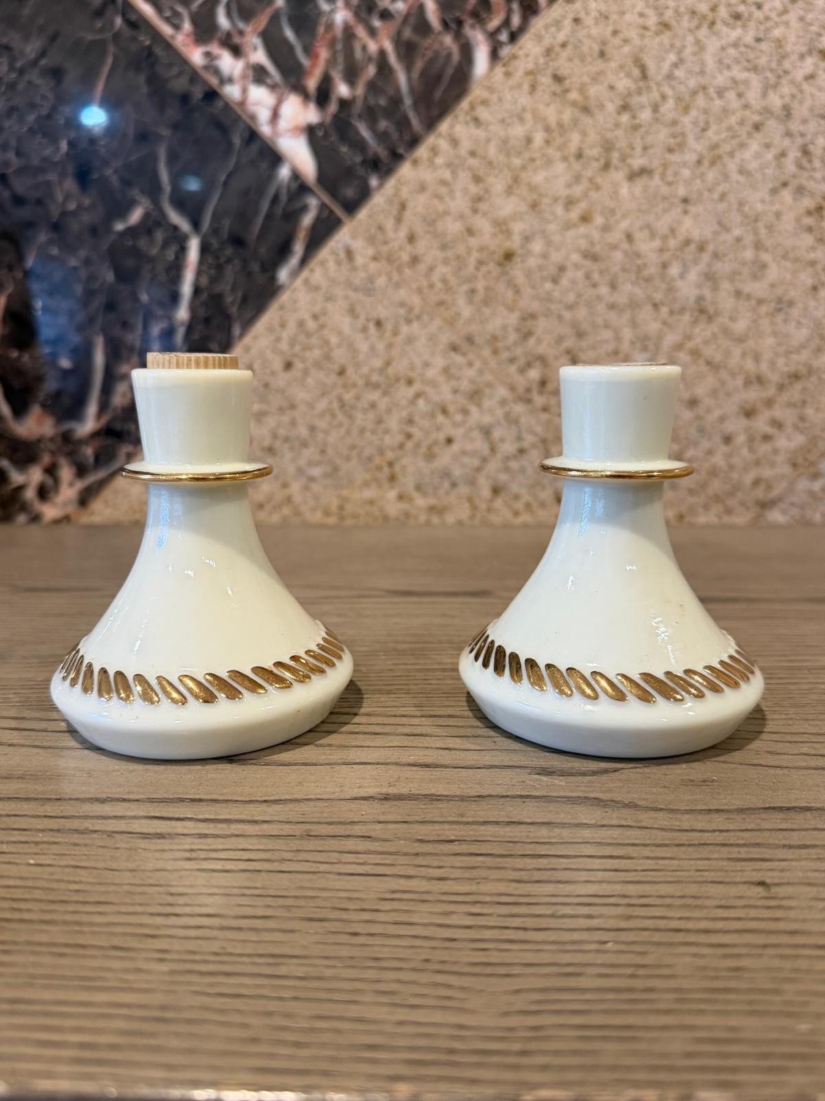 Vintage Set of 2 Wheatonware Custard Glass Candle Holder w/ Gold Trim 4\