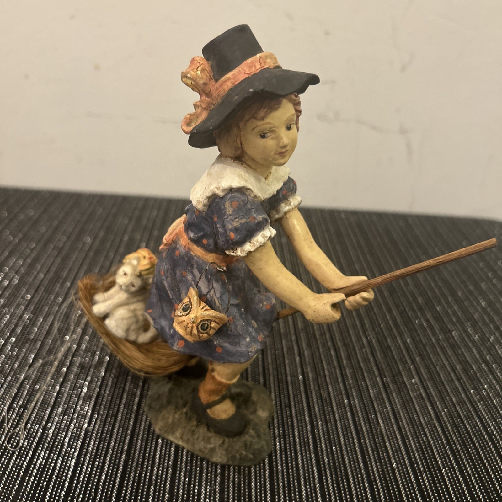 Vtg Bethany Lowe Girl Witch, blue dress, owl bucket, cat on broom 7\ Vtg Bethany Lowe Girl Witch, blue dress, owl bucket, cat on broom 7\