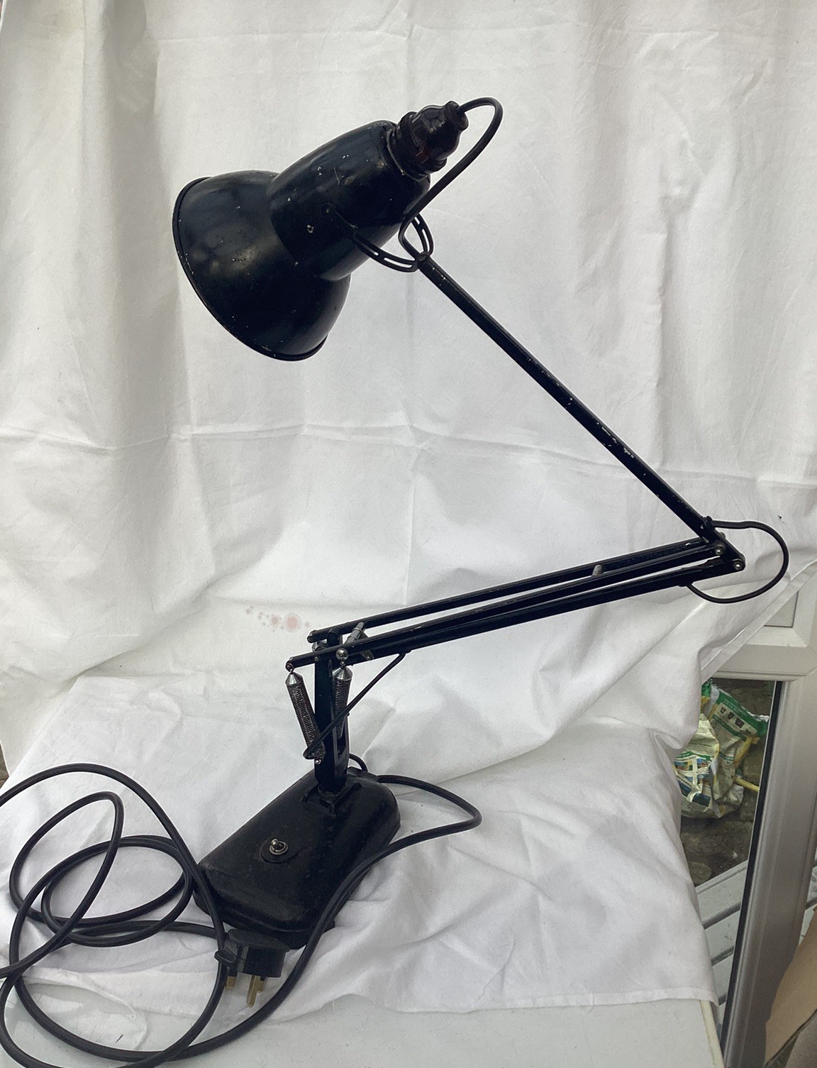 Vintage Herbert Terry Anglepoise 1227 2 Step Desk Work Lamp . BLACK Vintage Herbert Terry Anglepoise 1227 2 Step Desk Work Lamp . BLACK