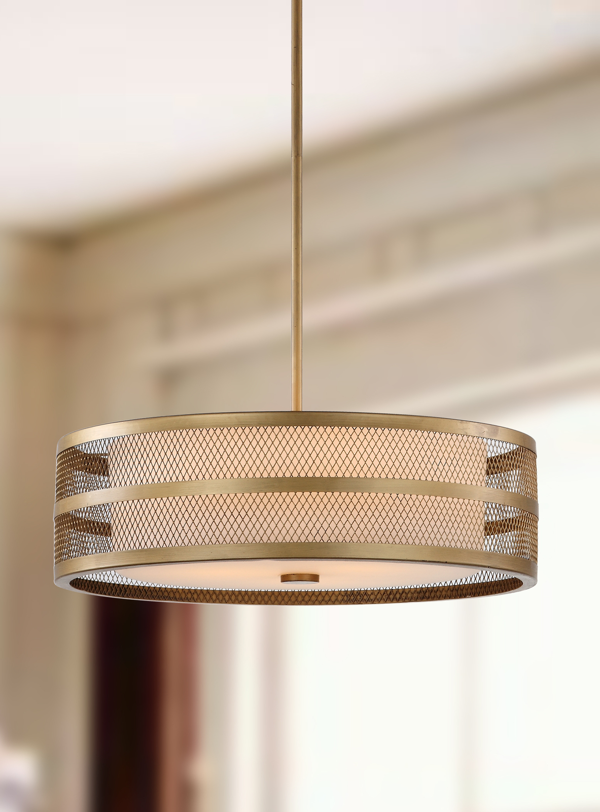 SAFAVIEH Greta Veil Pendant Light | Gold |