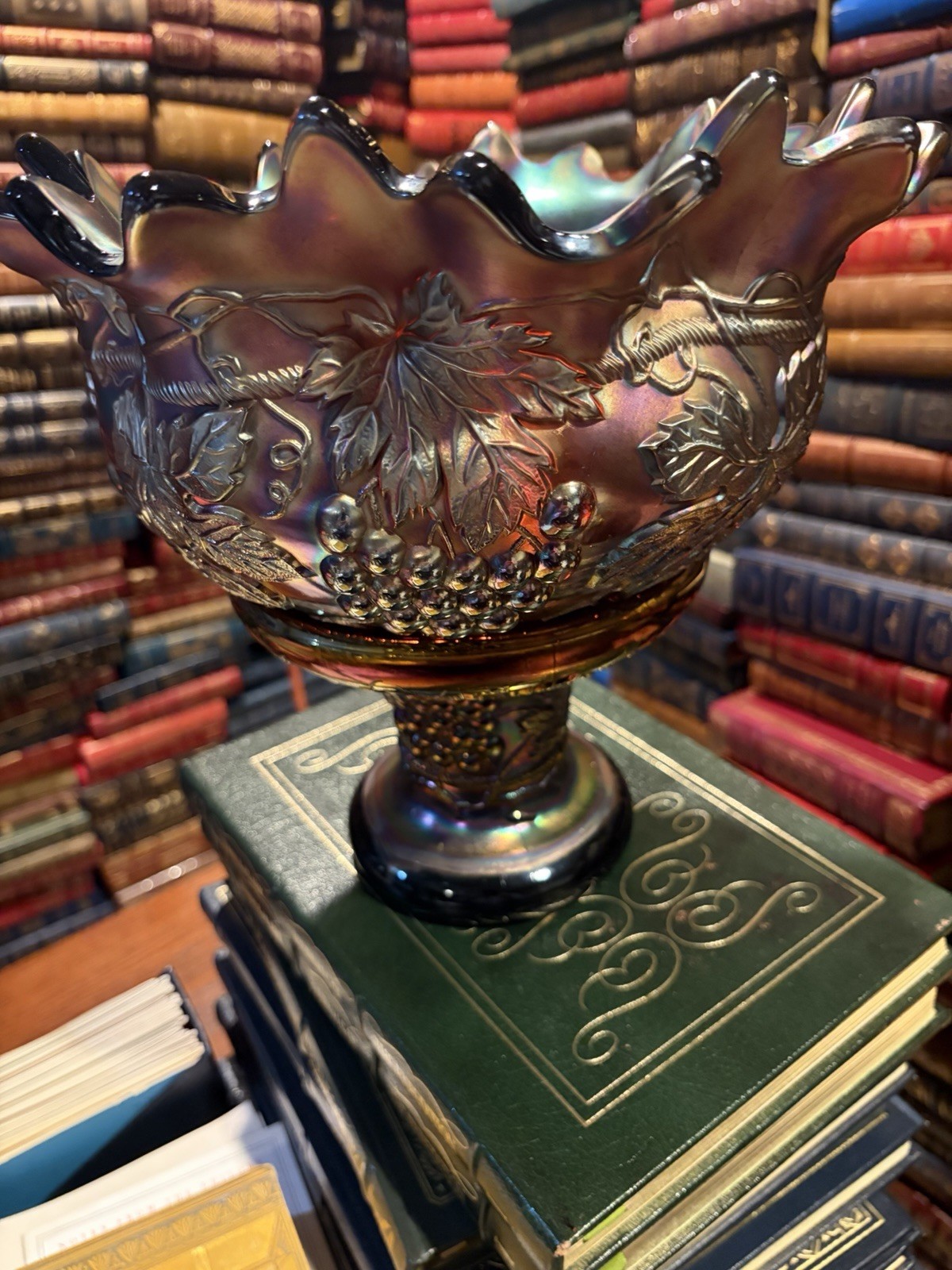 NORTHWOOD:  GRAPE & CABLE: PUNCH BOWL on BASE: AMETHYST CARNIVAL GLASS: FABULOUS