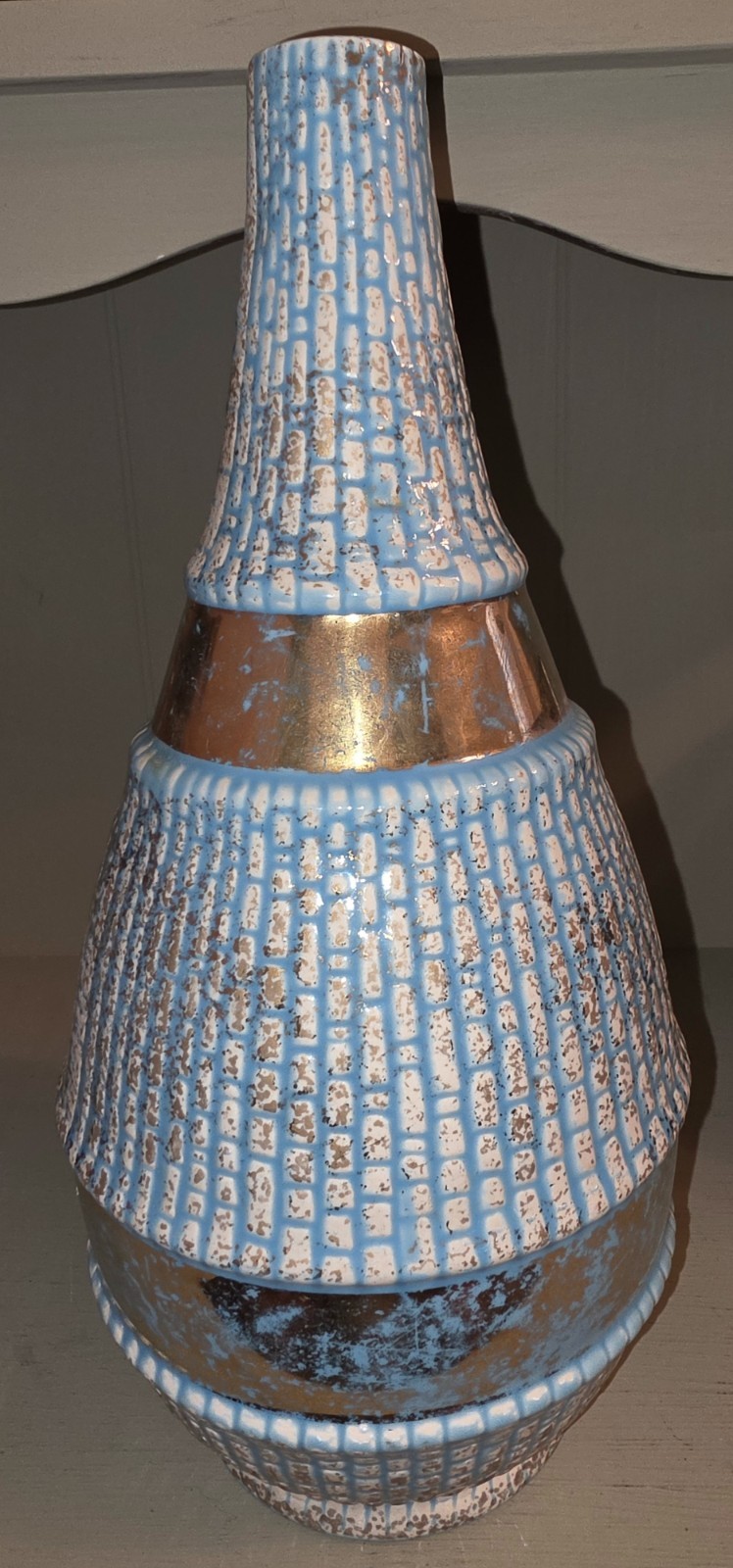 Vintage MCM Ceramic Table Lamp Base Blue White Textured Brick Mosaic Gold 15 Vintage MCM Ceramic Table Lamp Base Blue White Textured Brick Mosaic Gold 15