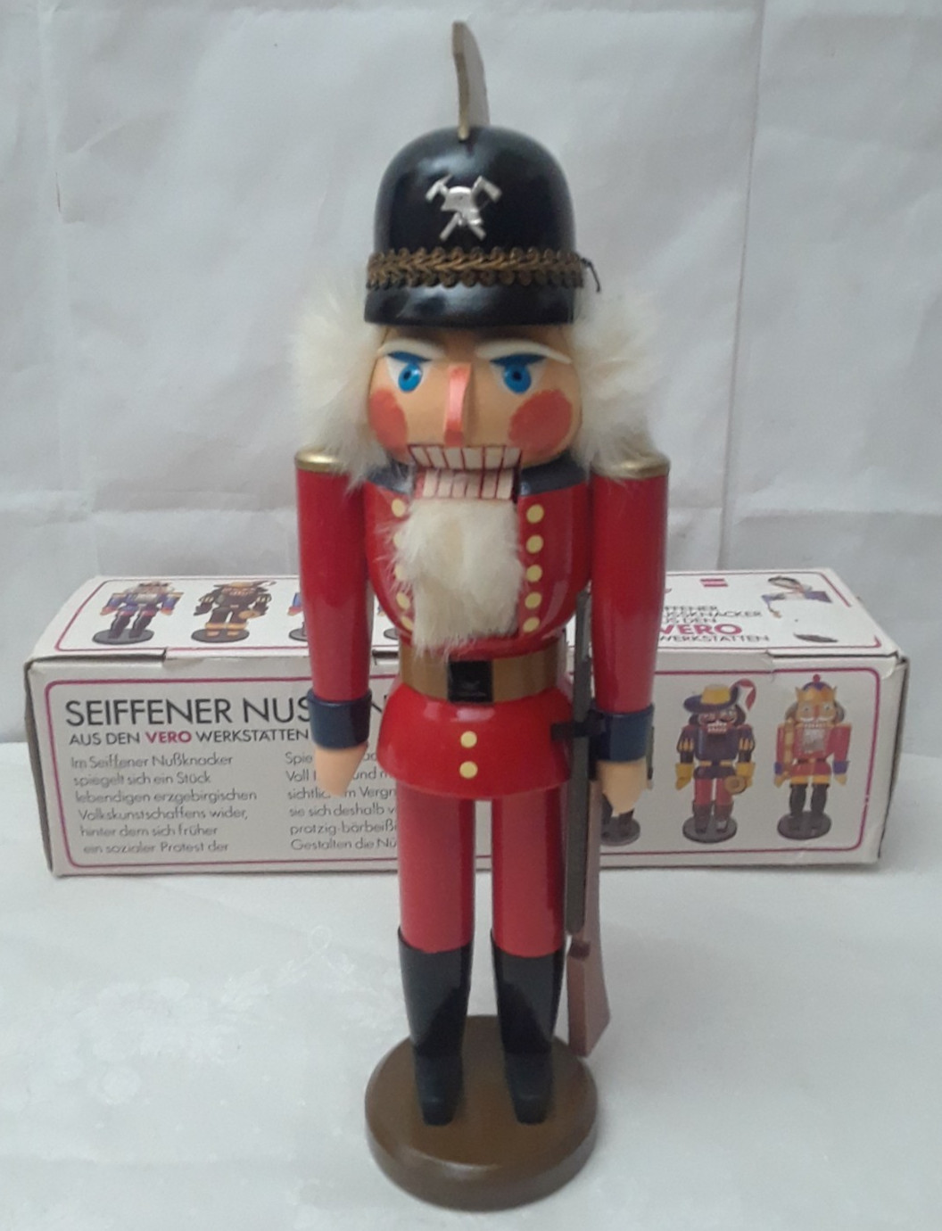 Vintage Erzgebirge Soldier Nutcracker German Democratic Republic Original Box