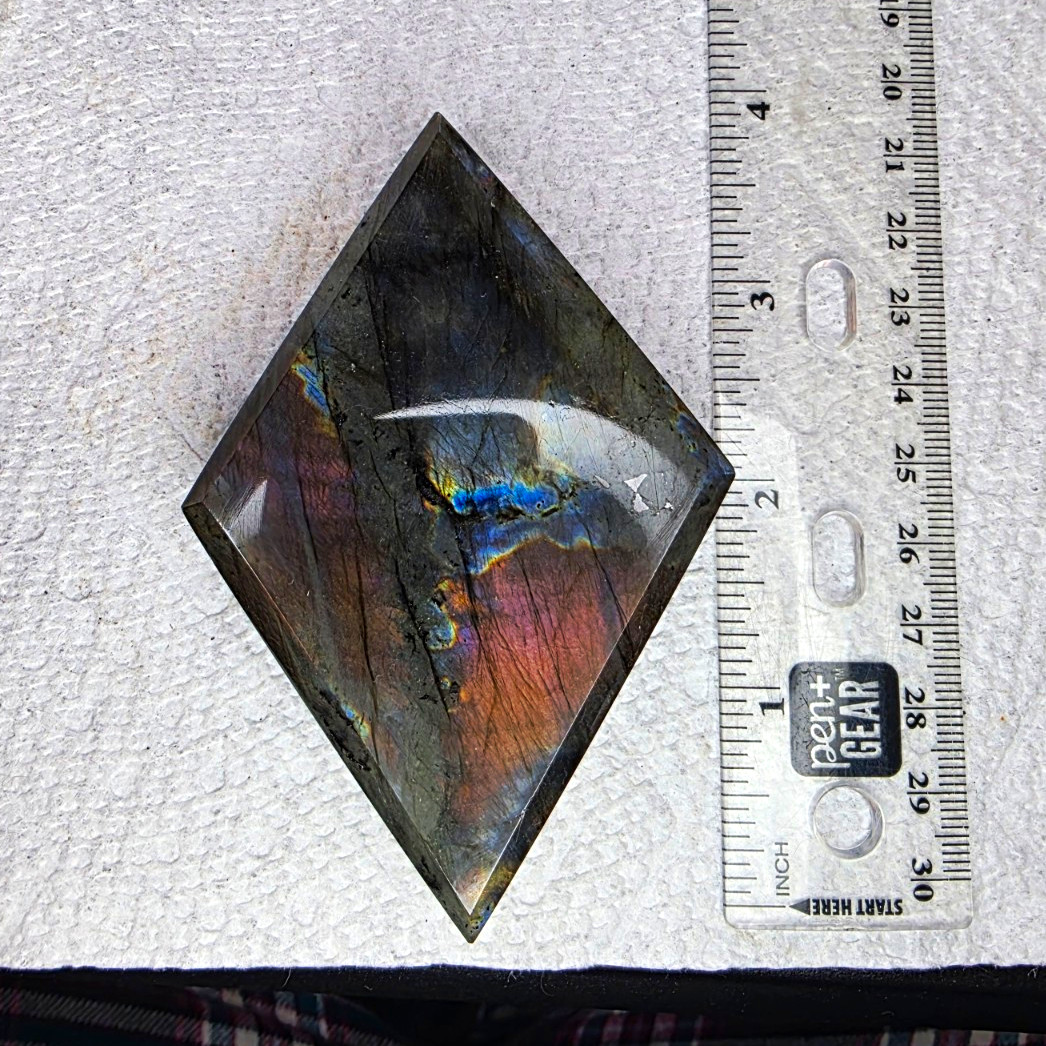 Labradorite Diamond With Stand #10 174g Labradorite Diamond With Stand #10 174g