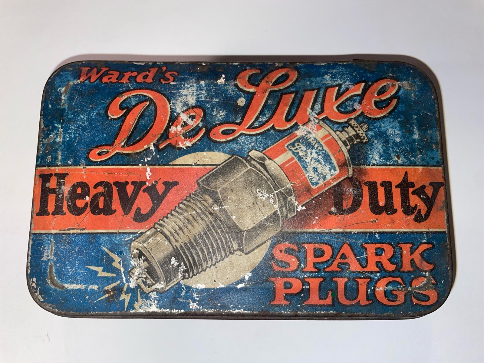 FANTASTIC Vintage MONTGOMERY WARD SPARK PLUG HINGED TIN Service Station Sign Gas FANTASTIC Vintage MONTGOMERY WARD SPARK PLUG HINGED TIN Service Station Sign Gas