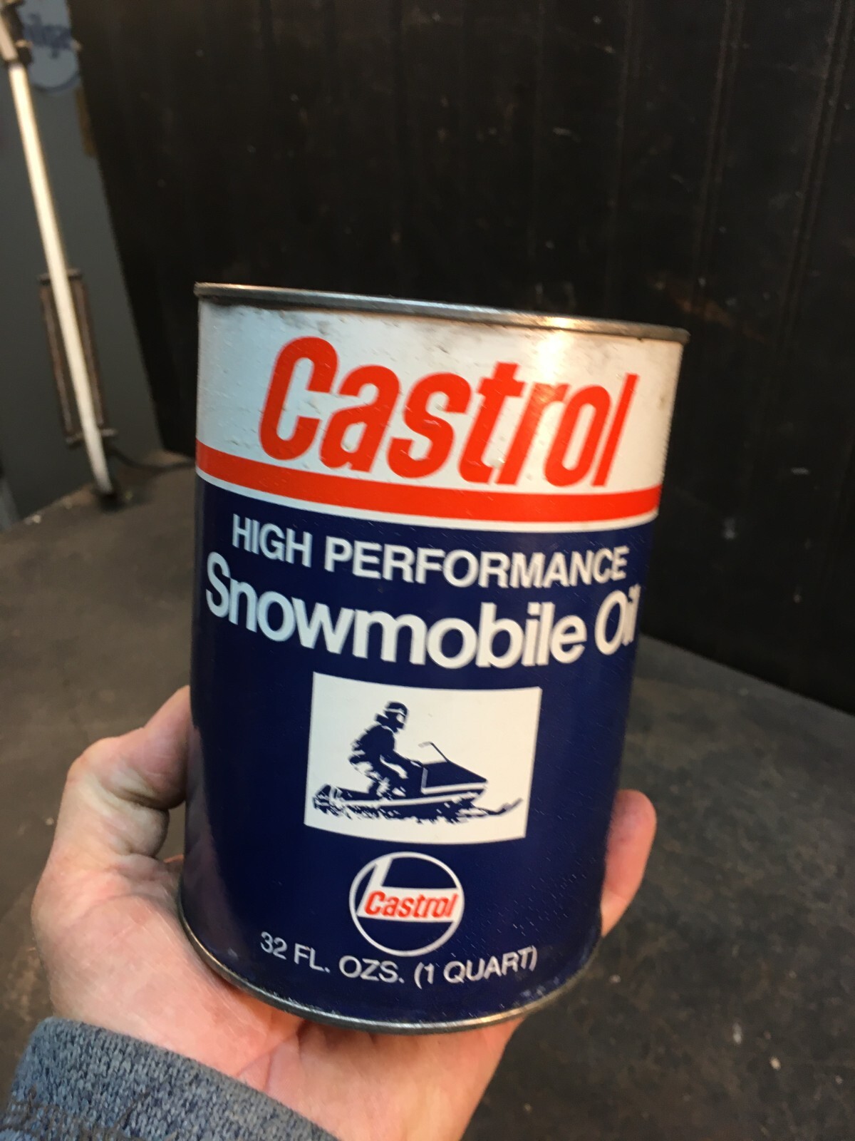 Vintage 1970s  Castrol High Performance Snowmobile, 1 Quart Oil Can Full can