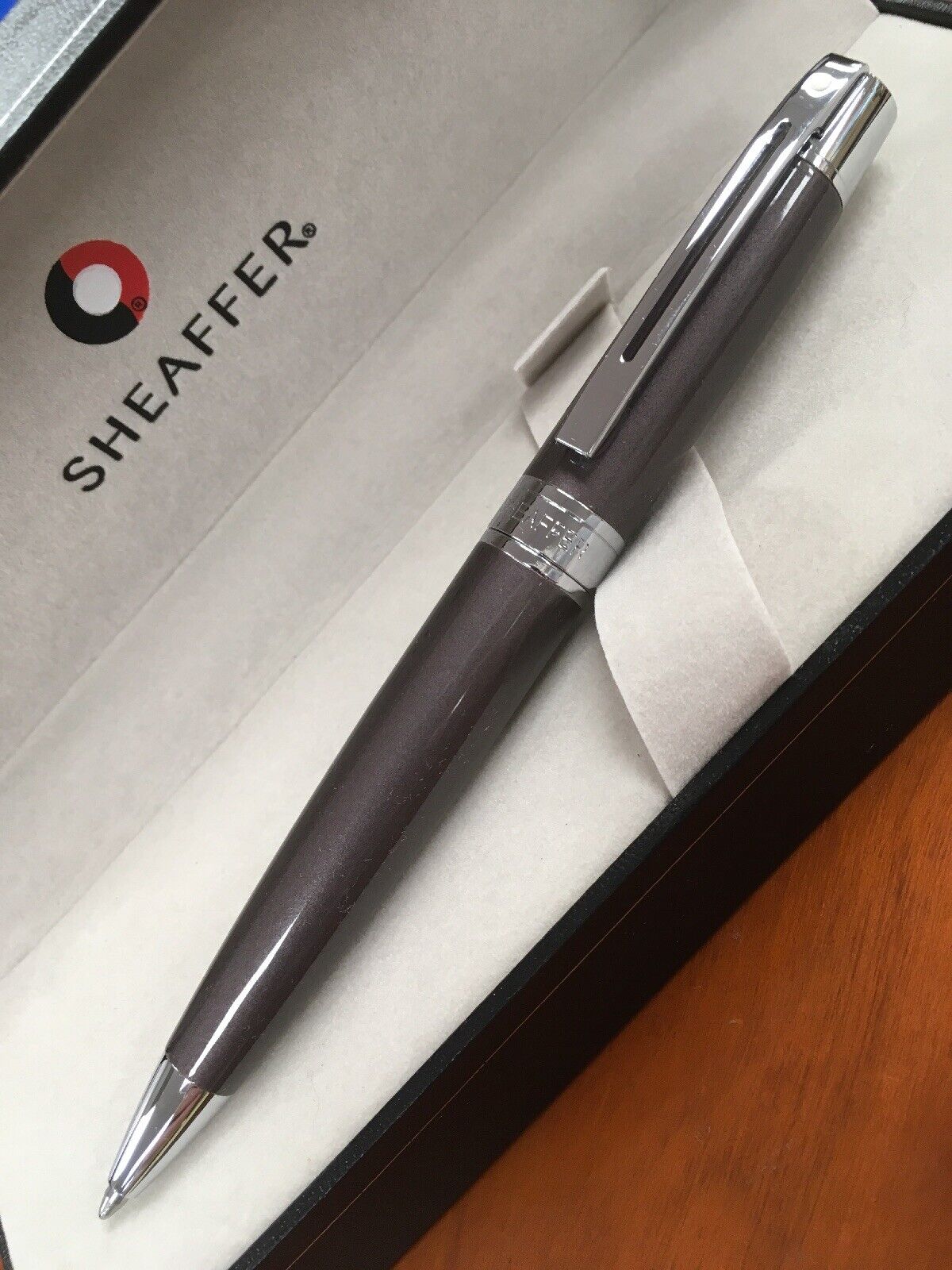 Sheaffer 300 Grey With Chrome Ballpoint Pen