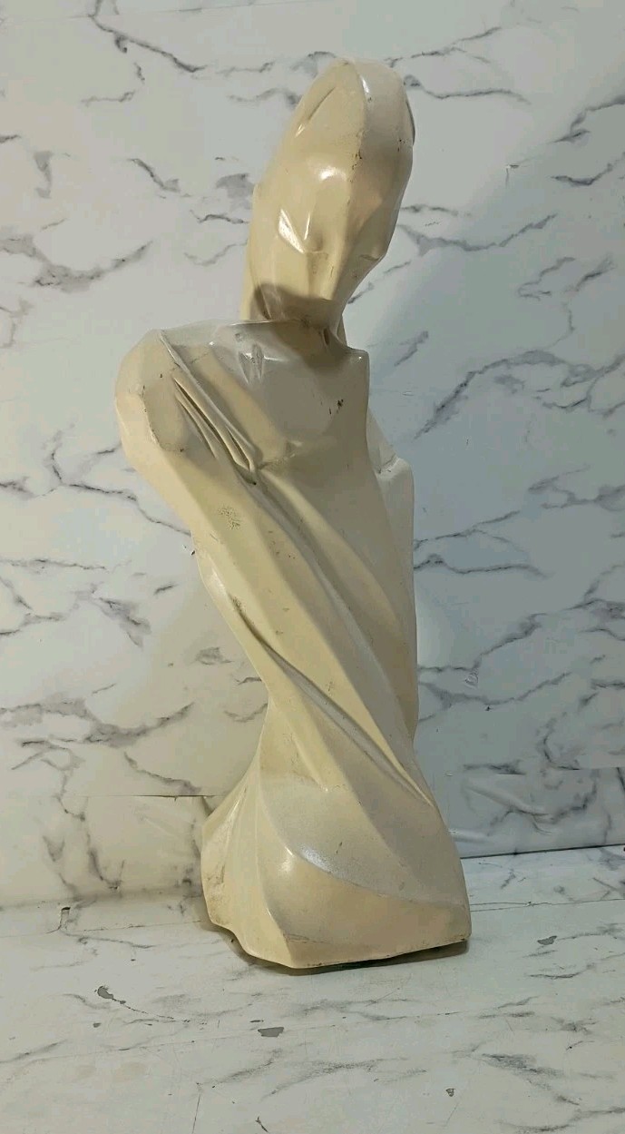 1964 Universal Statuary Chicago #921 Kissing Couple Cubist MCM Sculpture Vtg