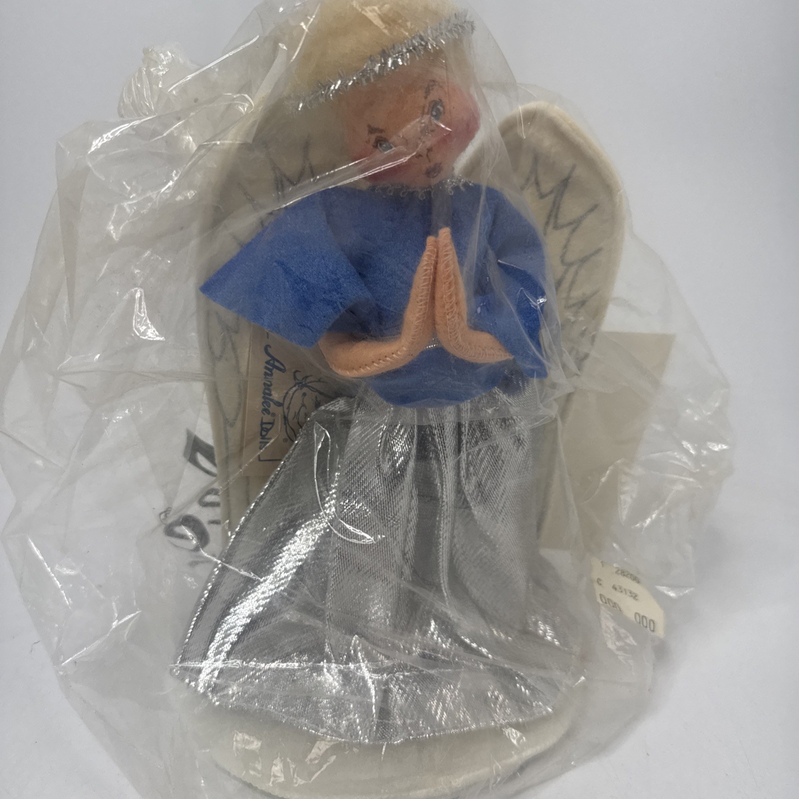 Rare  Annalee Mobilitee Christmas Holiday Praying Angel Doll With Original Tag