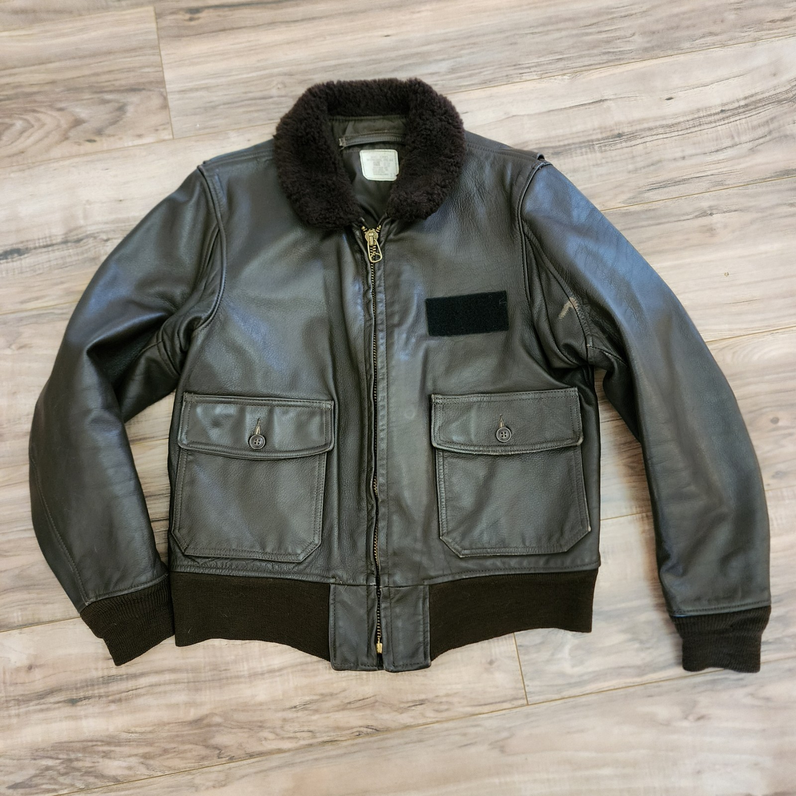 Vintage 1971 Brill Bros. Leather Flight Jacket Vietnam Era Fur Collar Bomber 42