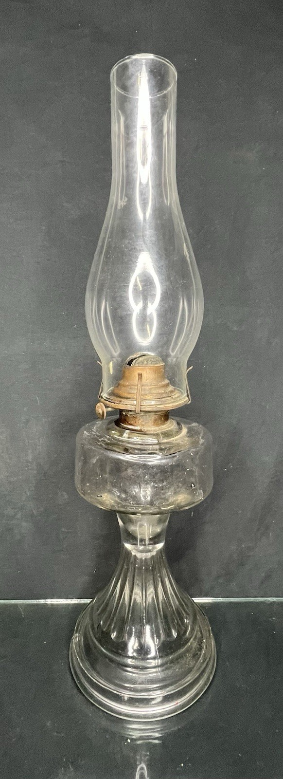 ANTIQUE CLEAR EAPG GLASS OIL LAMP W/ RIBBED BASE  BURNER & WICK