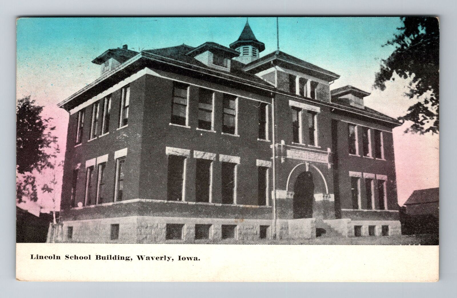 Waverly IA-Iowa, Lincoln School Building, Antique, Vintage c1910 Postcard