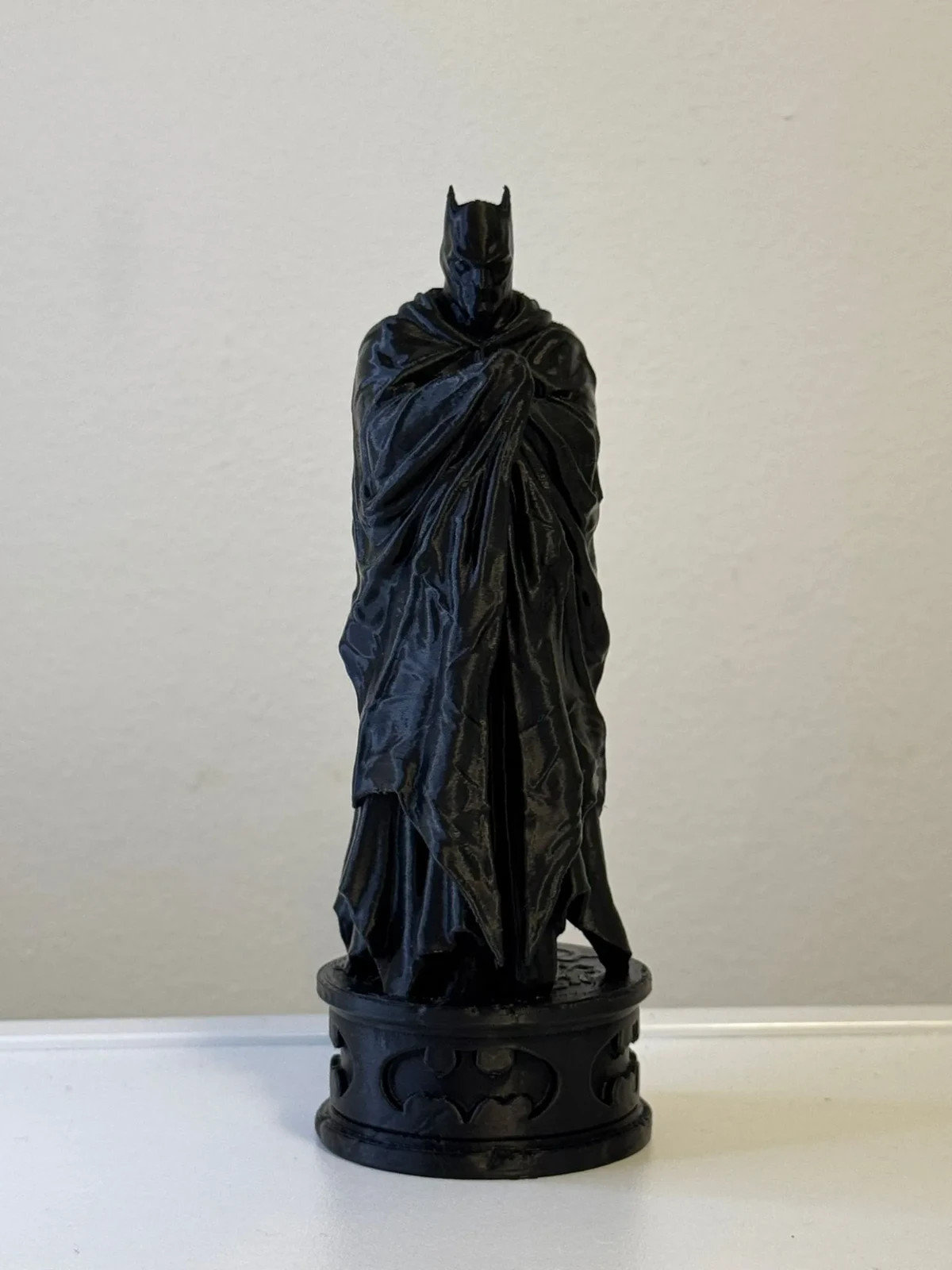 Batman Inspired Cloaked Figure – Dark Knight Collectible Statue, Comic Desk