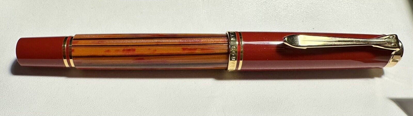 Pelikan Fountain Pen Tortoiseshell Red Souverän M600 14C-585 F Nib