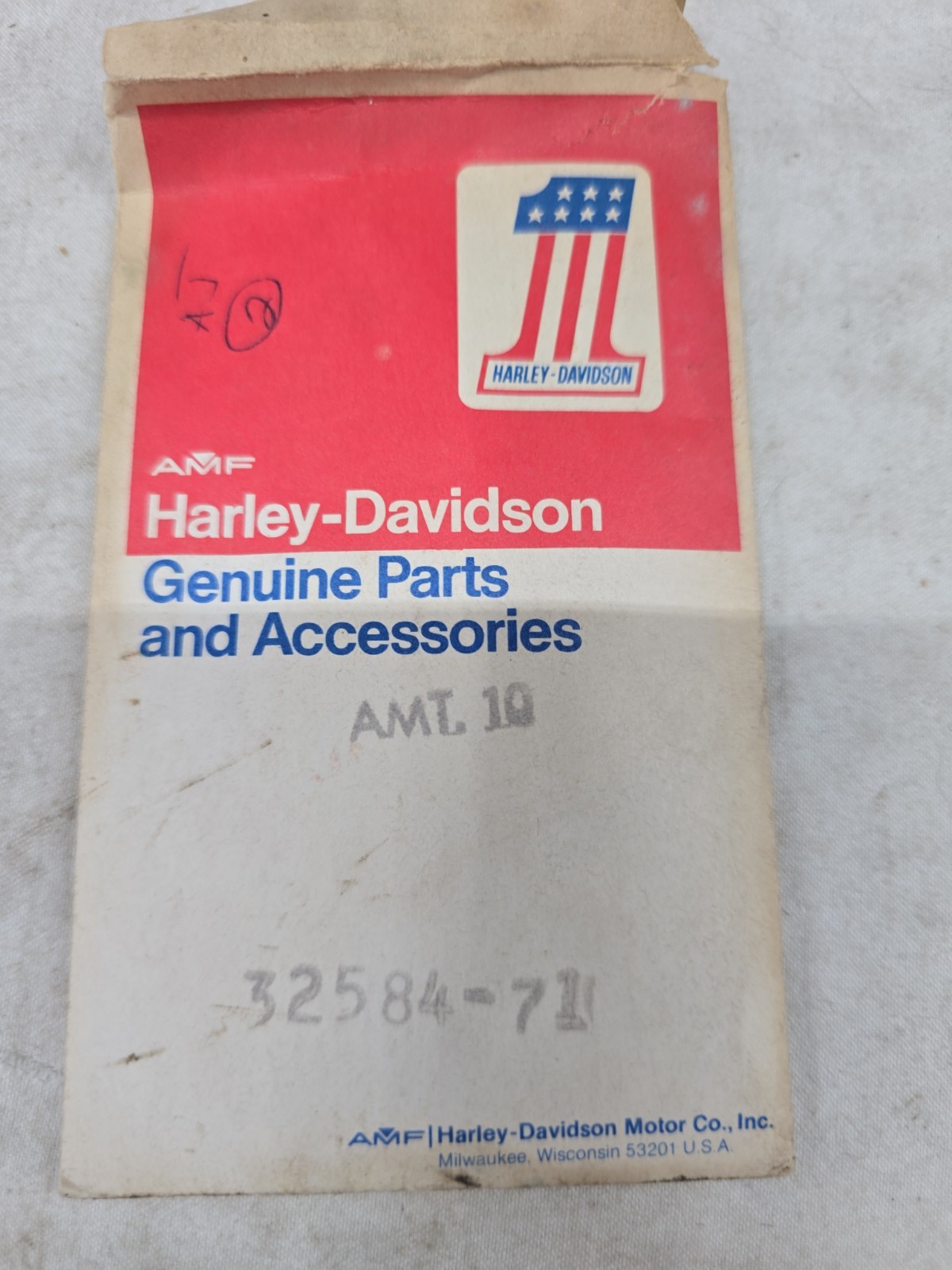 AMF,OEM NOS HARLEY DAVIDSON DECAL FX. 32584-71. PURCHASE IS FOR 1 DECAL ONLY