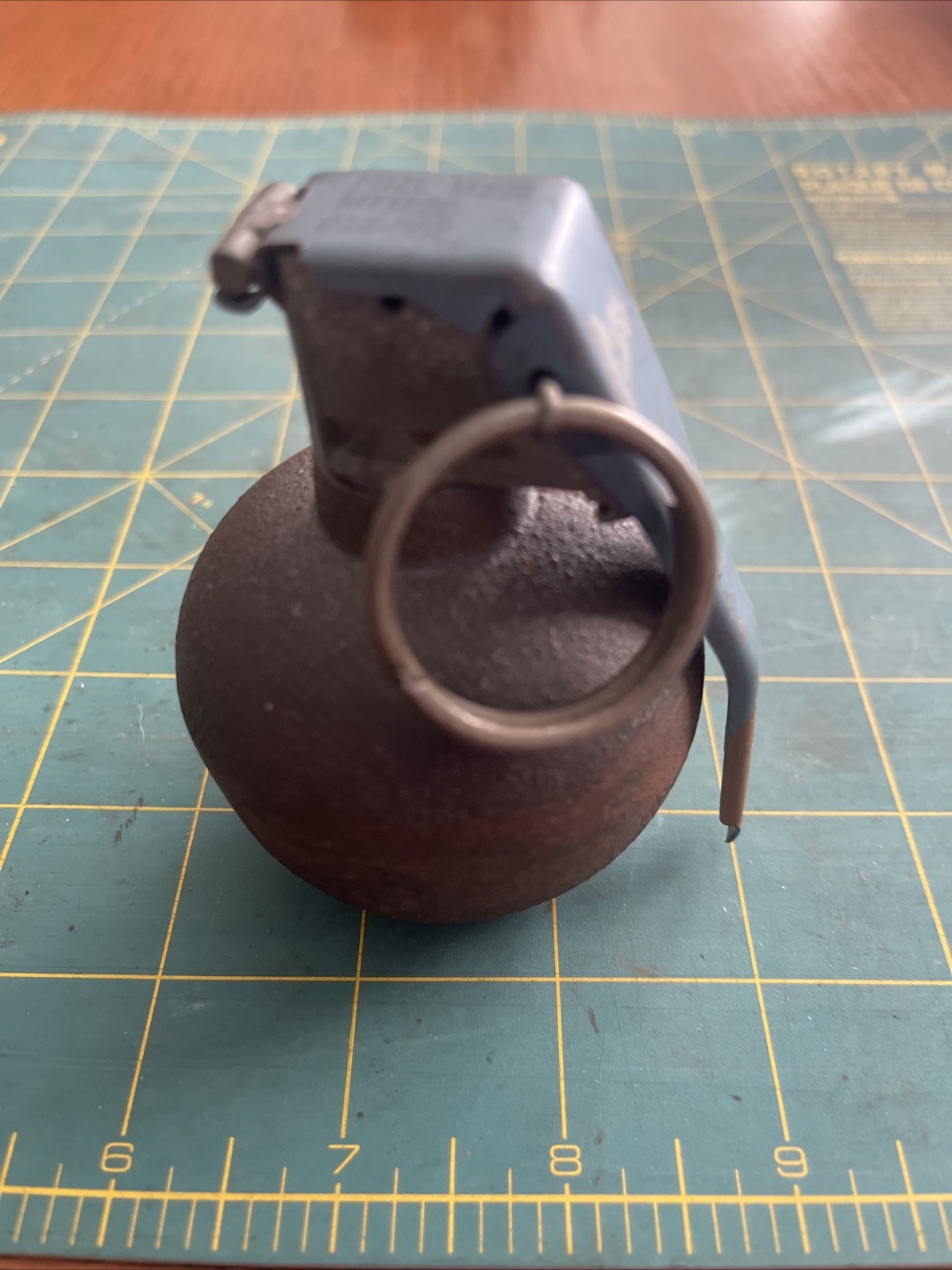 Vintage M67 US Military Inert Metal Baseball Hand Grenade Paperweight Training Vintage M67 US Military Inert Metal Baseball Hand Grenade Paperweight Training