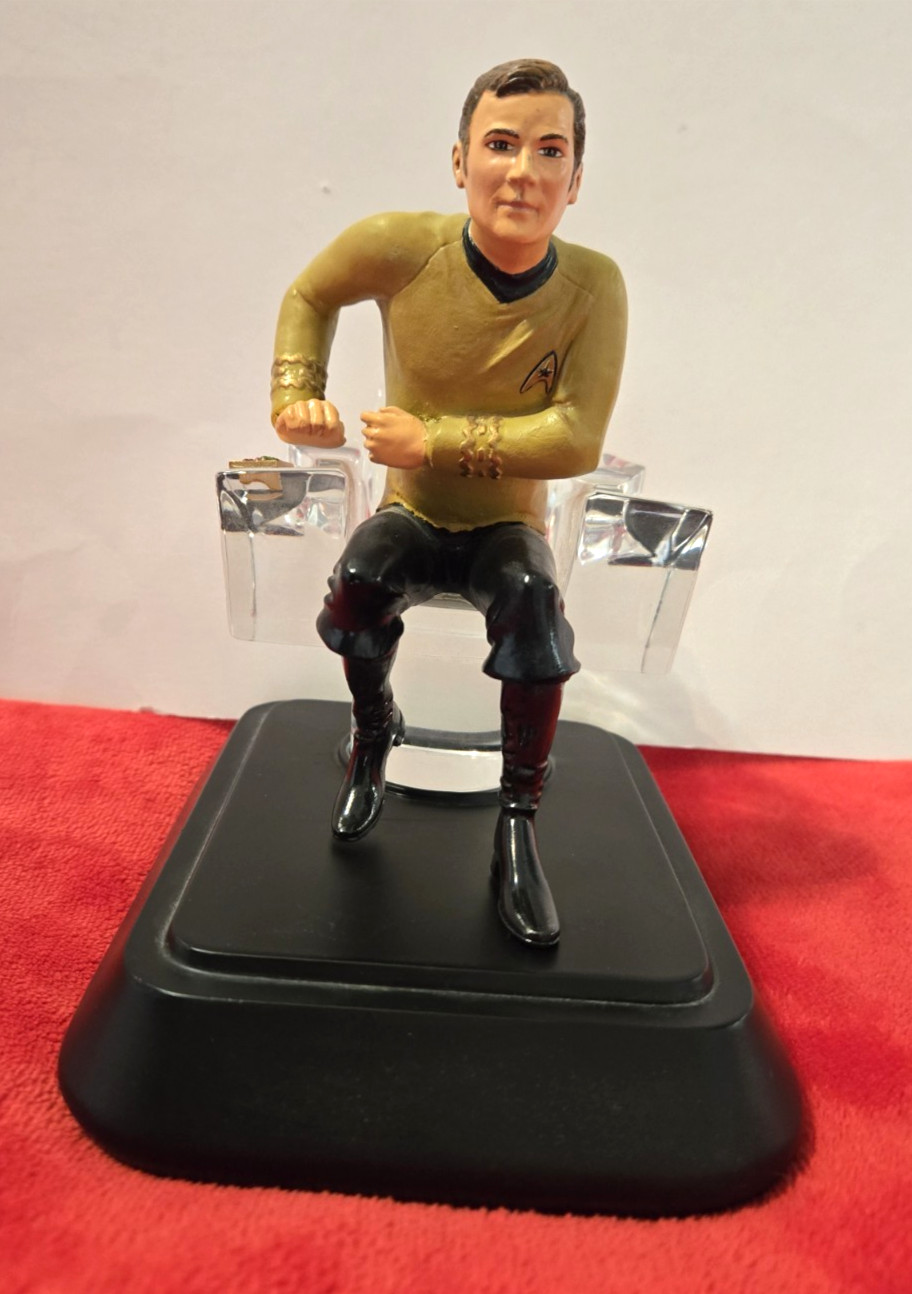 The Franklin Mint Presents The Star Trek Legends Collection | 1992 Captain Kirk The Franklin Mint Presents The Star Trek Legends Collection | 1992 Captain Kirk