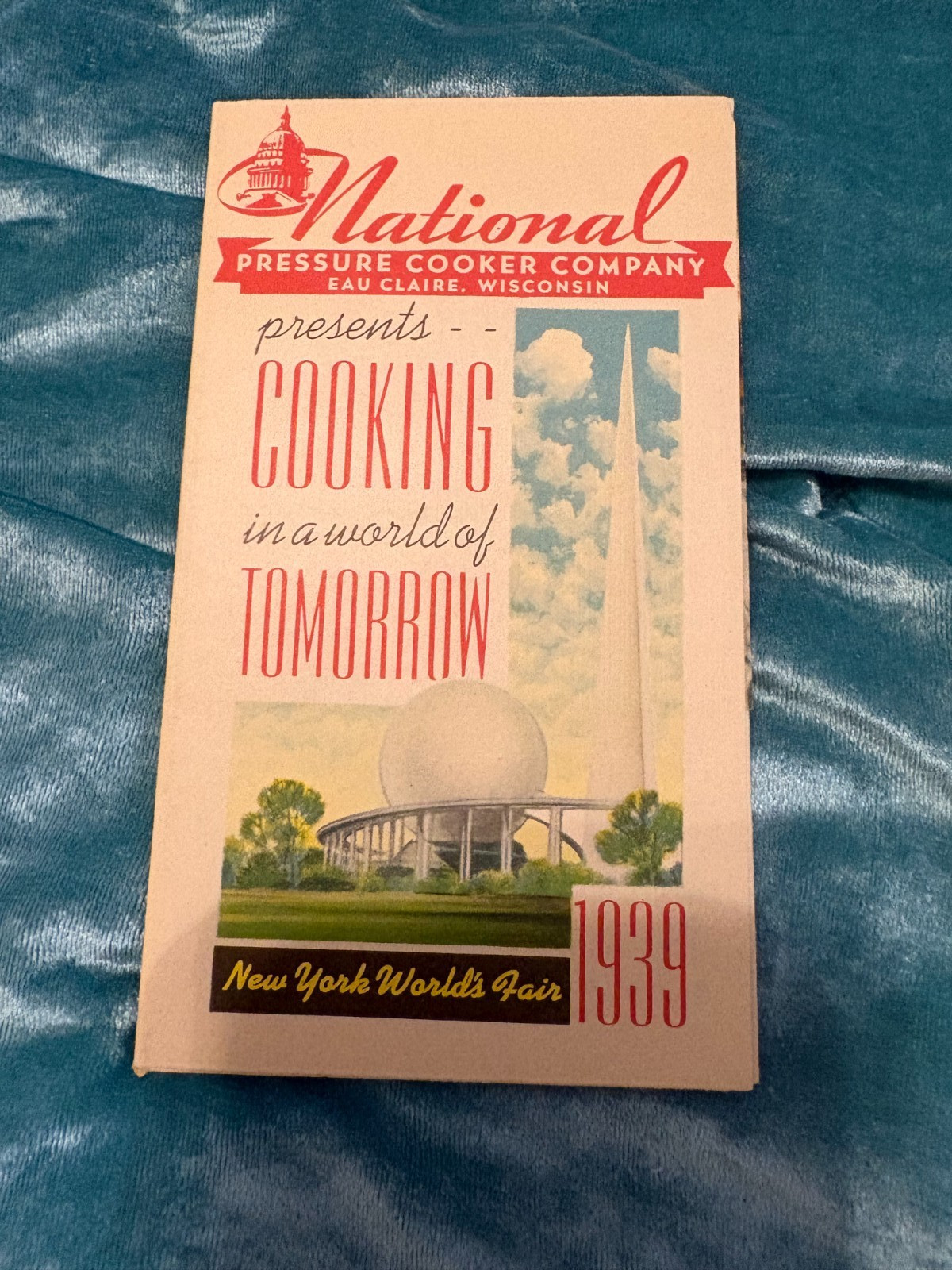 Vintage NY WORLDS FAIR 1939 Brochure NATIONAL PRESSURE COOKER COMPANY  Wisconsin