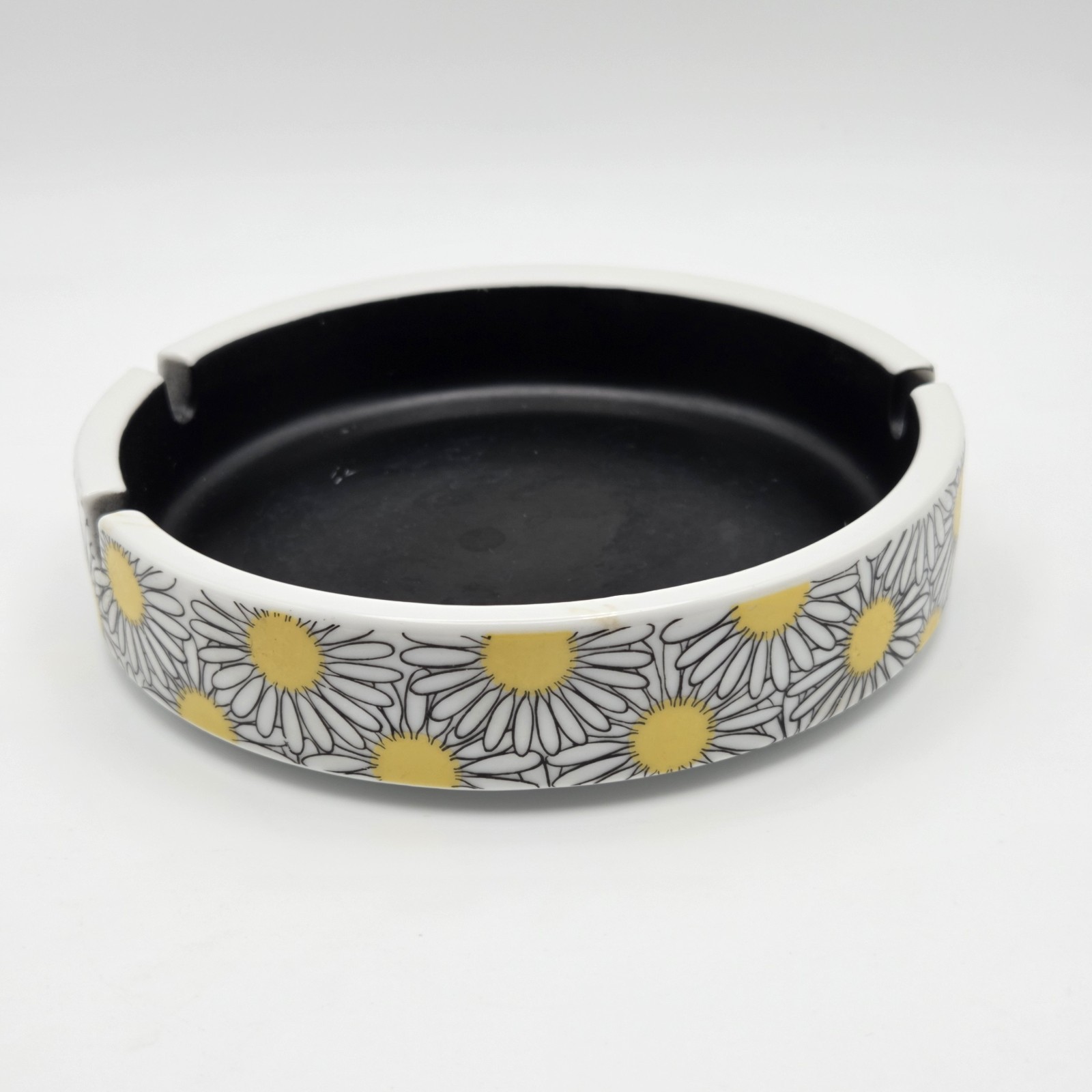 Vintage MCM 60's Flower Power Daisy Ceramic Ashtray 6